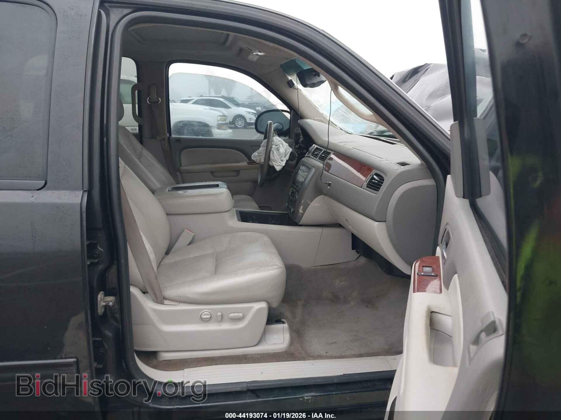 2011 GMC YUKON - VIN: 1GKS2CE02BR338063 - Фото 5