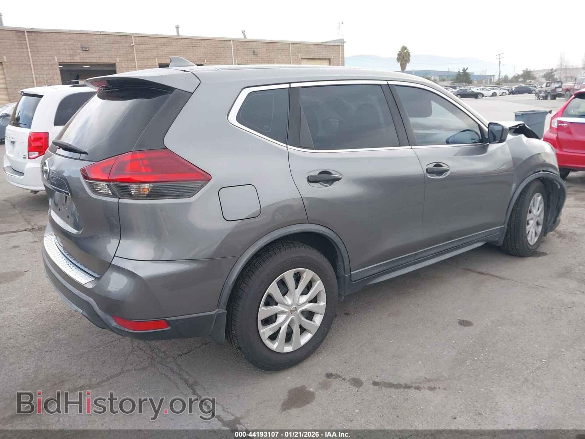 2018 NISSAN ROGUE - VIN: KNMAT2MT8JP512769 - Фото 4