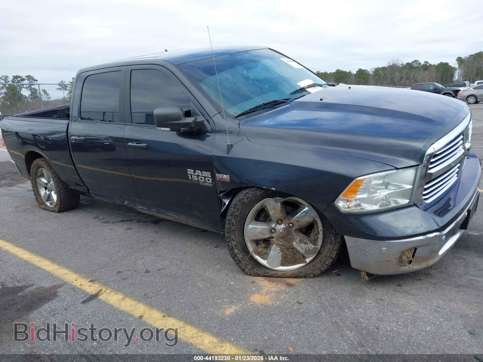 Photo 1C6RR7TT9KS701114 - RAM 1500 CLASSIC 2019
