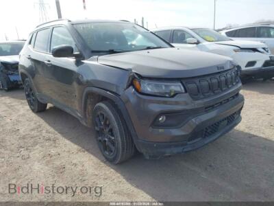 2022 Jeep COMPASS Altitude 4X4, черный — VIN 3C4NJDBBXNT166951, IAAI