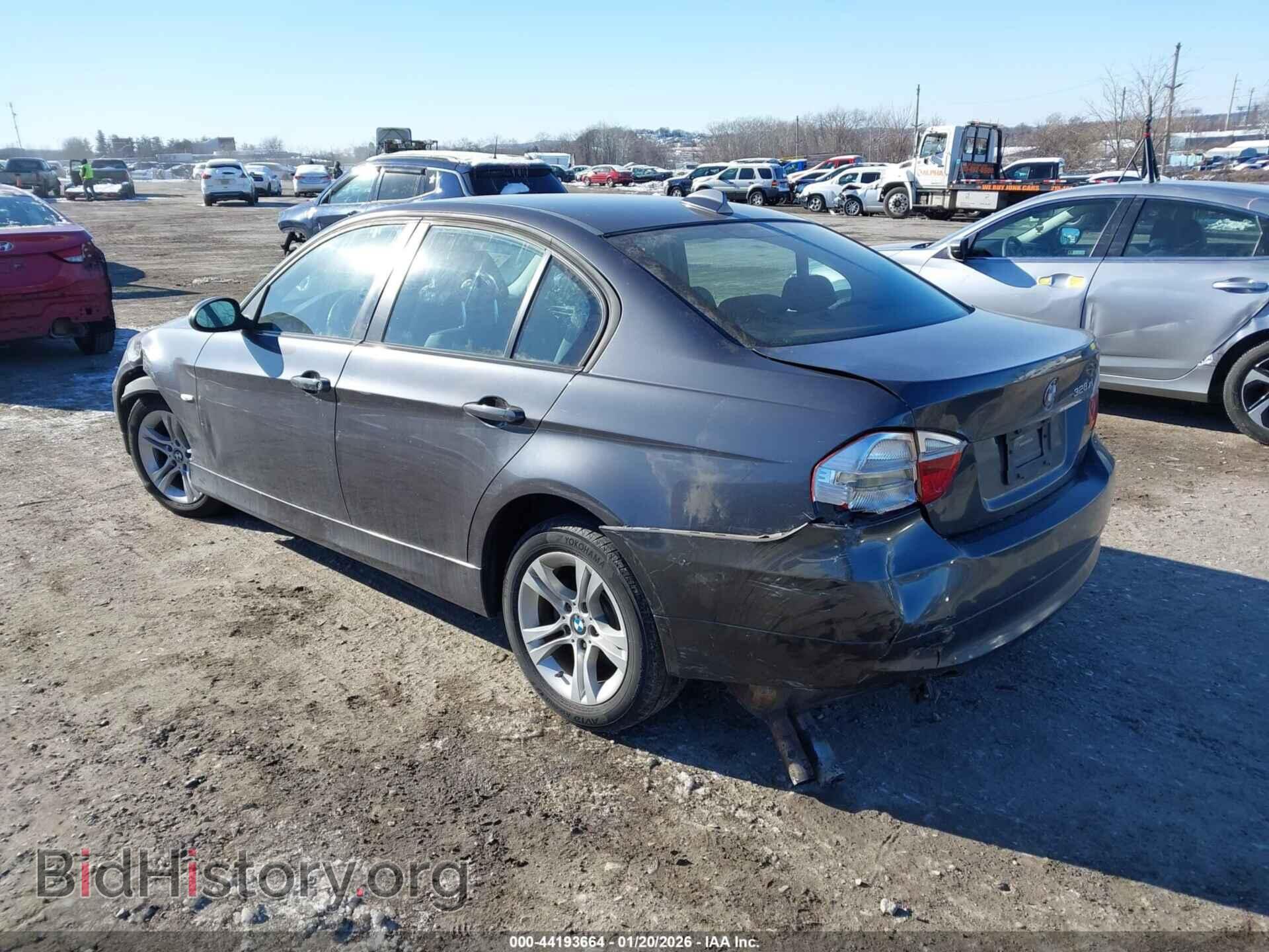 2008 BMW 328XI - VIN: WBAVC735X8A236493 - Фото 3