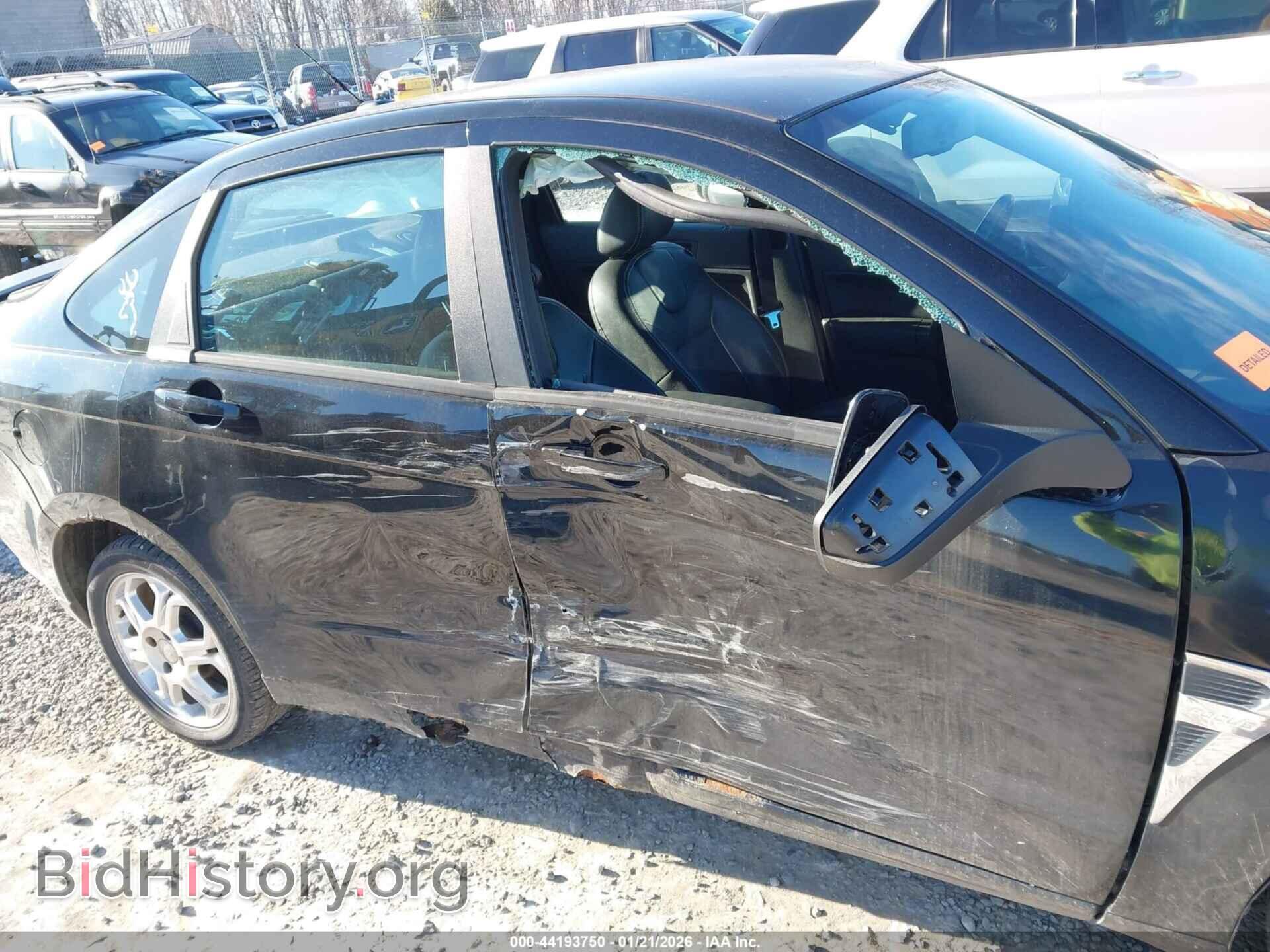 2008 FORD FOCUS - VIN: 1FAHP35N28W108221 - Фото 6