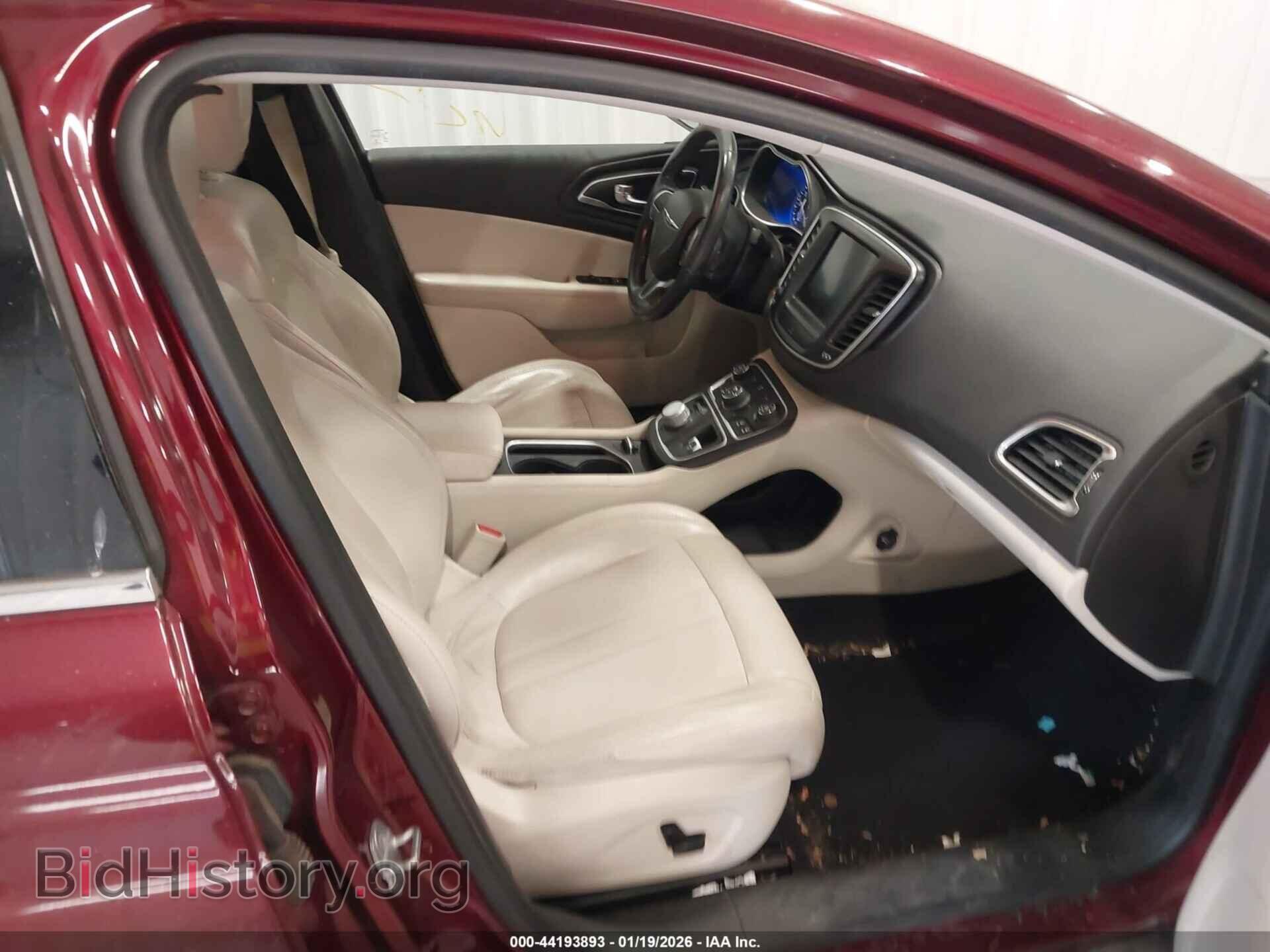 2017 CHRYSLER 200 - VIN: 1C3CCCAB4HN502678 - Фото 5