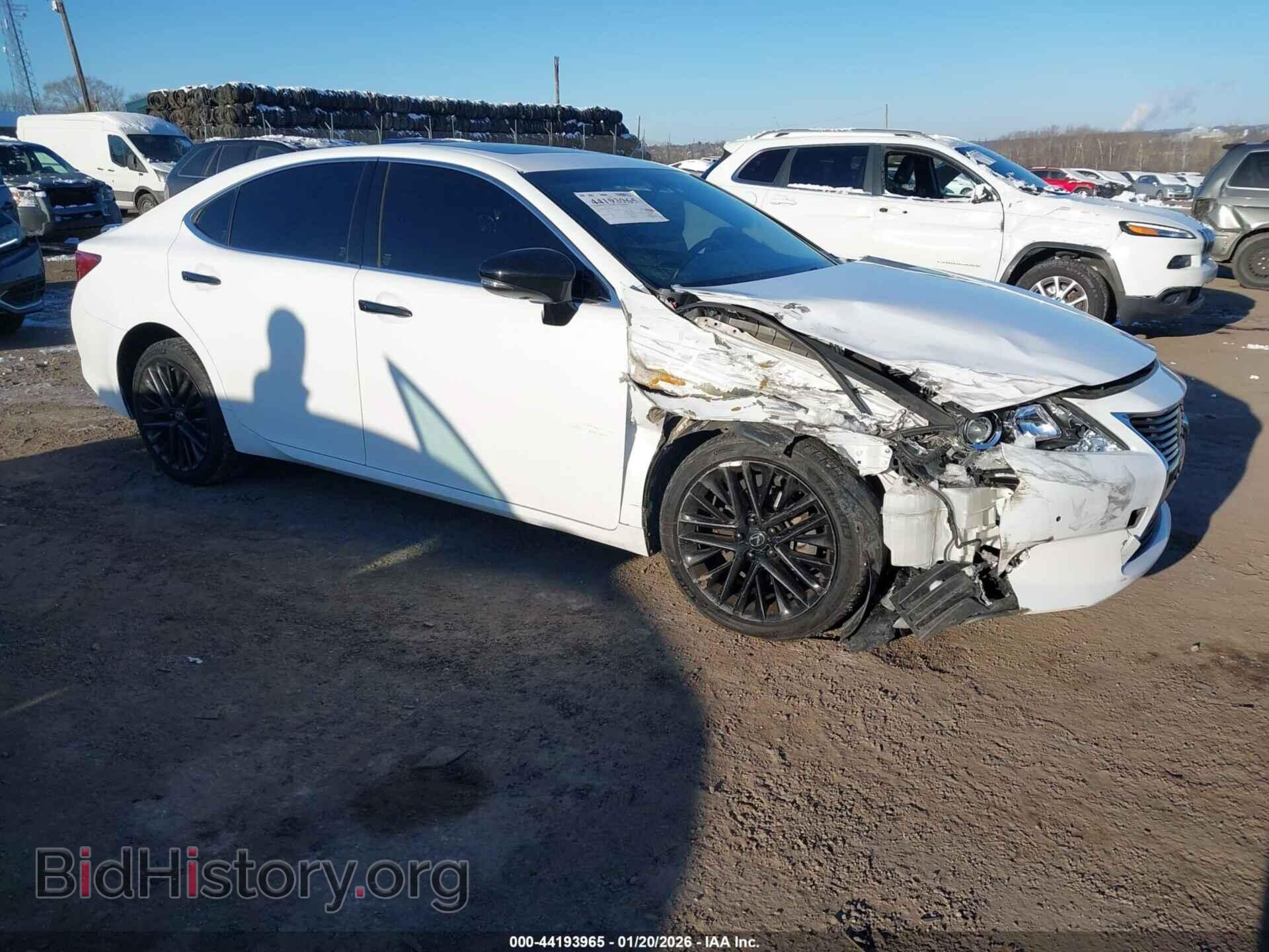 Photo JTHBK1GG7F2176597 - LEXUS ES 350 2015