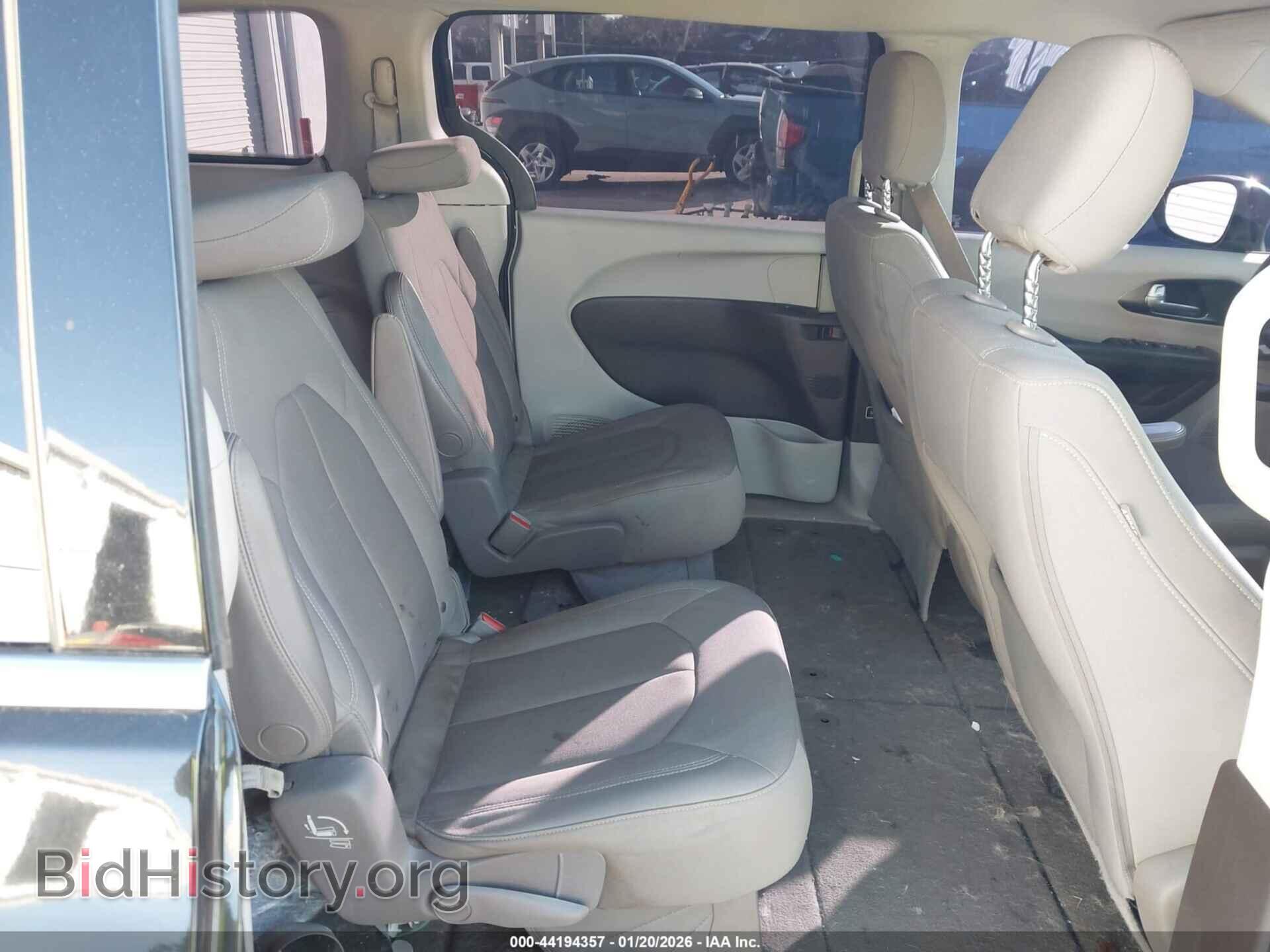 2017 CHRYSLER PACIFICA - VIN: 2C4RC1CG2HR608567 - Фото 8