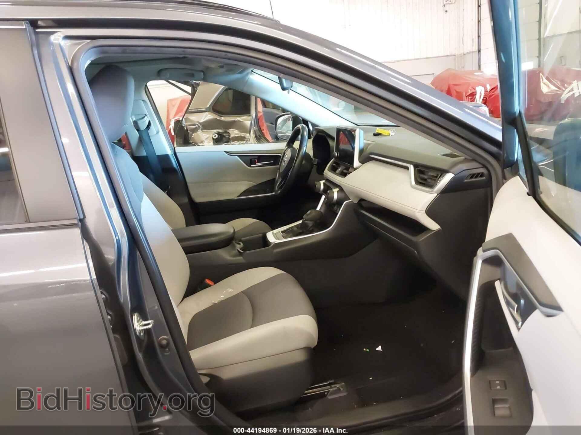 2023 TOYOTA RAV4 - VIN: JTMP1RFV8PD096742 - Фото 5