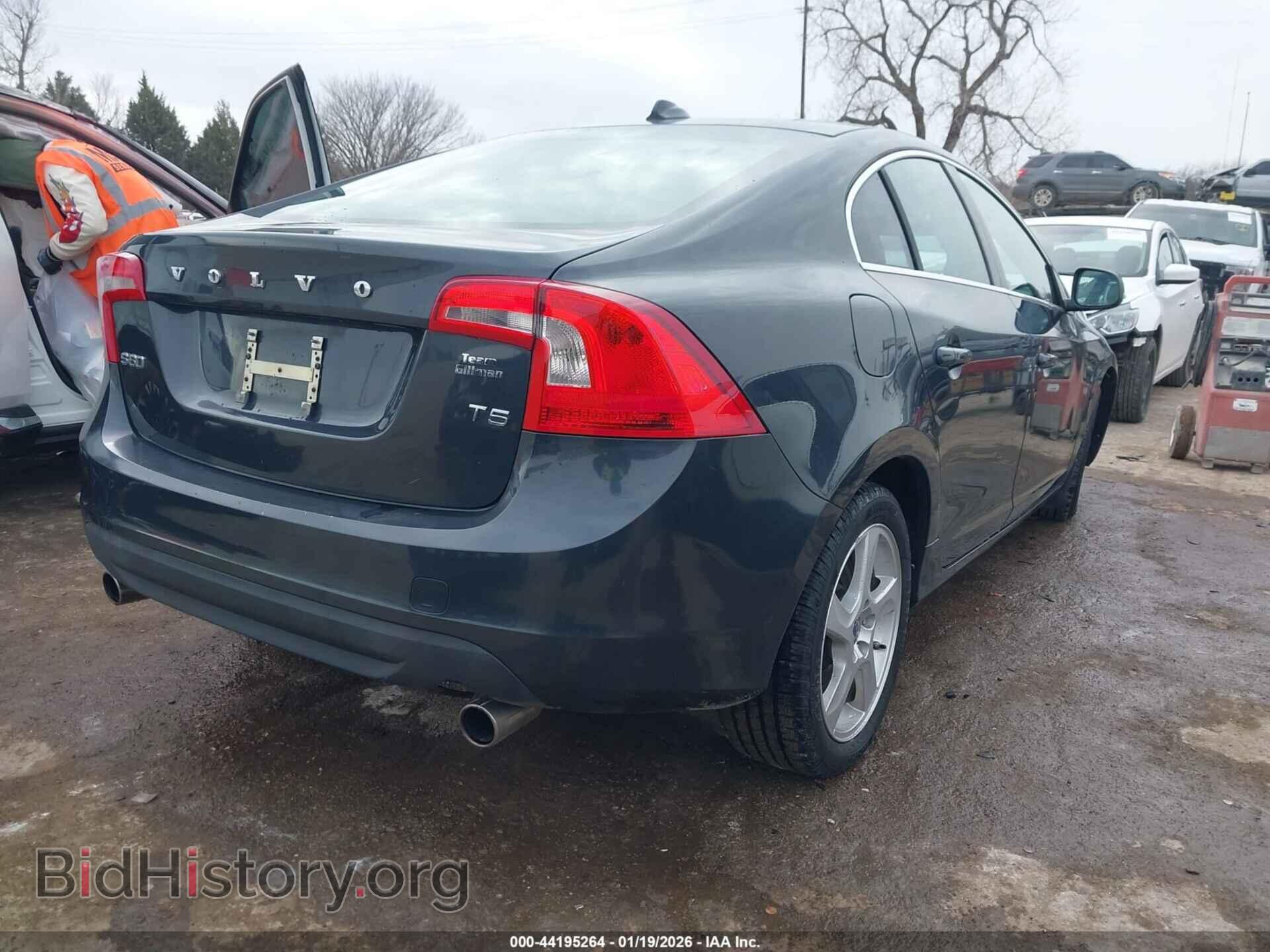 2012 VOLVO S60 - VIN: YV1622FS2C2095270 - Фото 4