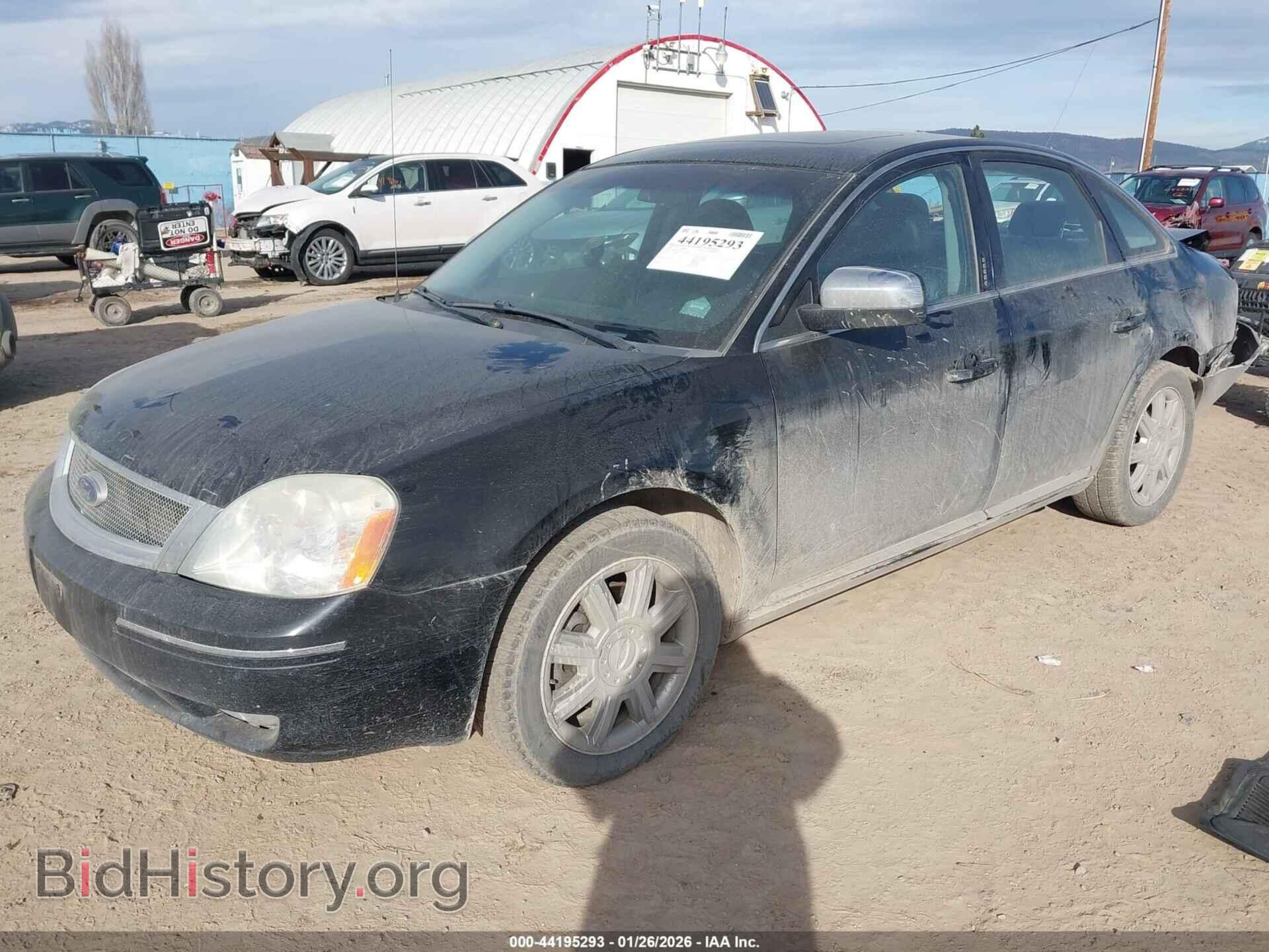 2007 FORD FIVE HUNDRED - VIN: 1FAHP28107G111579 - Photo 2