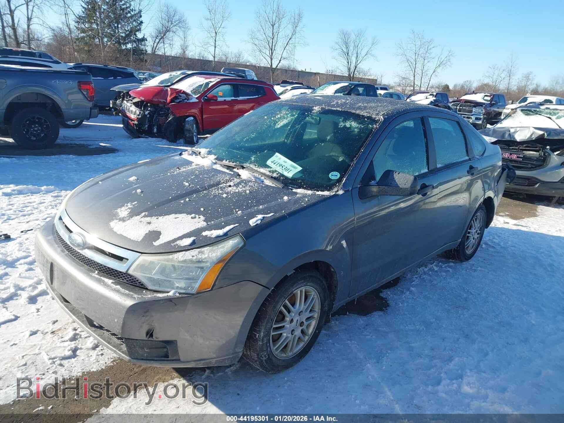 2009 FORD FOCUS - VIN: 1FAHP35NX9W237115 - Фото 2