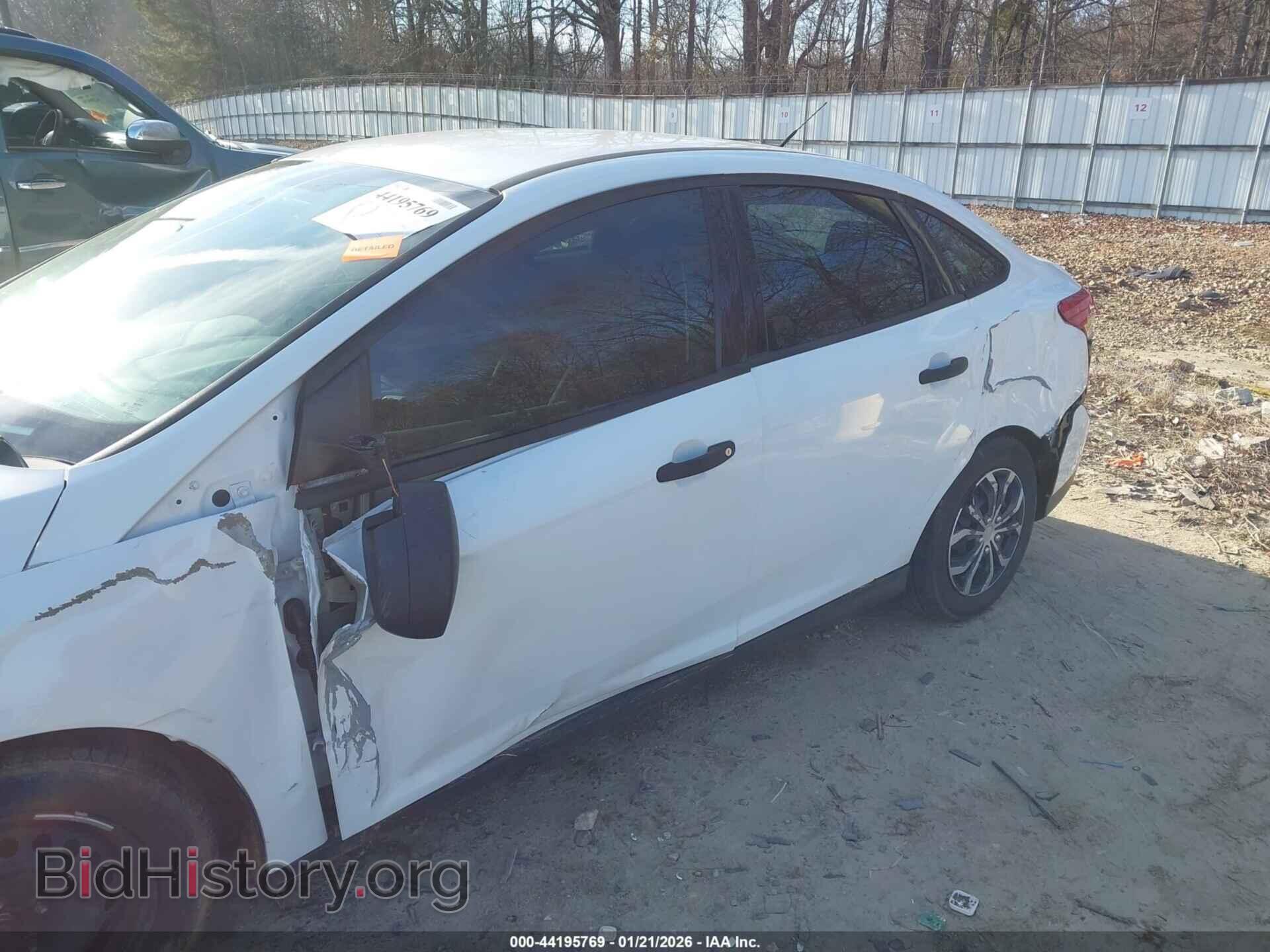 2016 FORD FOCUS - VIN: 1FADP3E29GL355093 - Фото 6