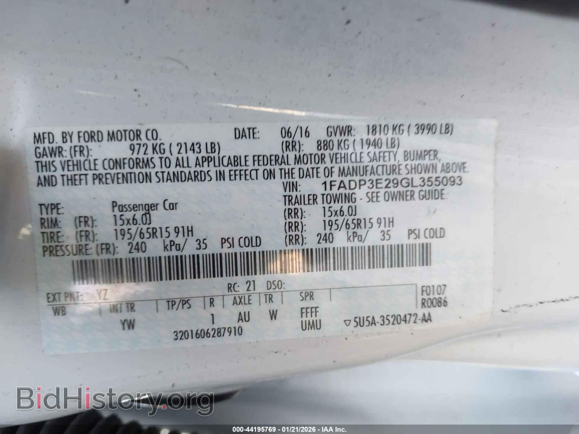 2016 FORD FOCUS - VIN: 1FADP3E29GL355093 - Фото 9