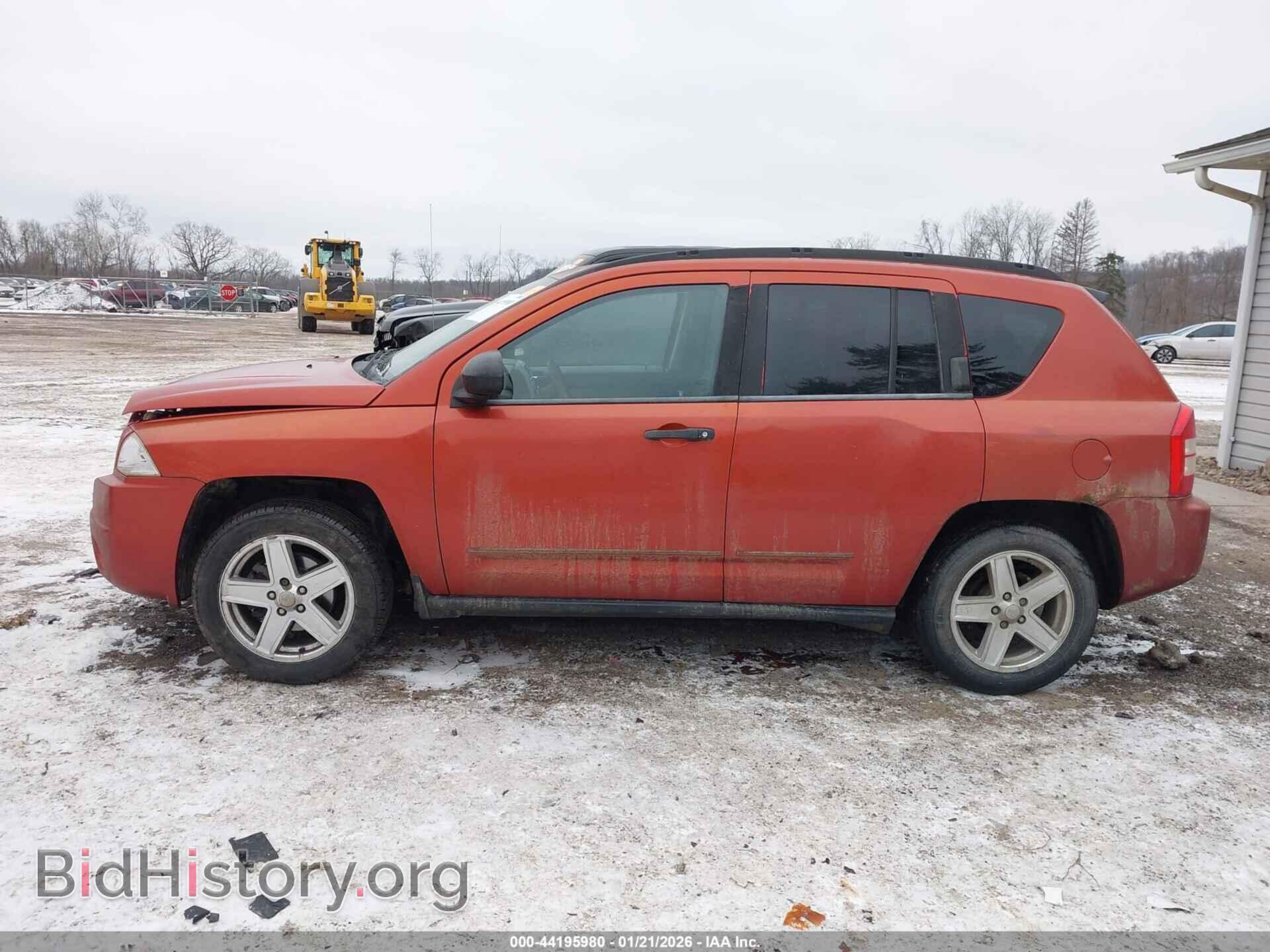 2008 JEEP COMPASS - VIN: 1J8FT47W48D554383 - Фото 15