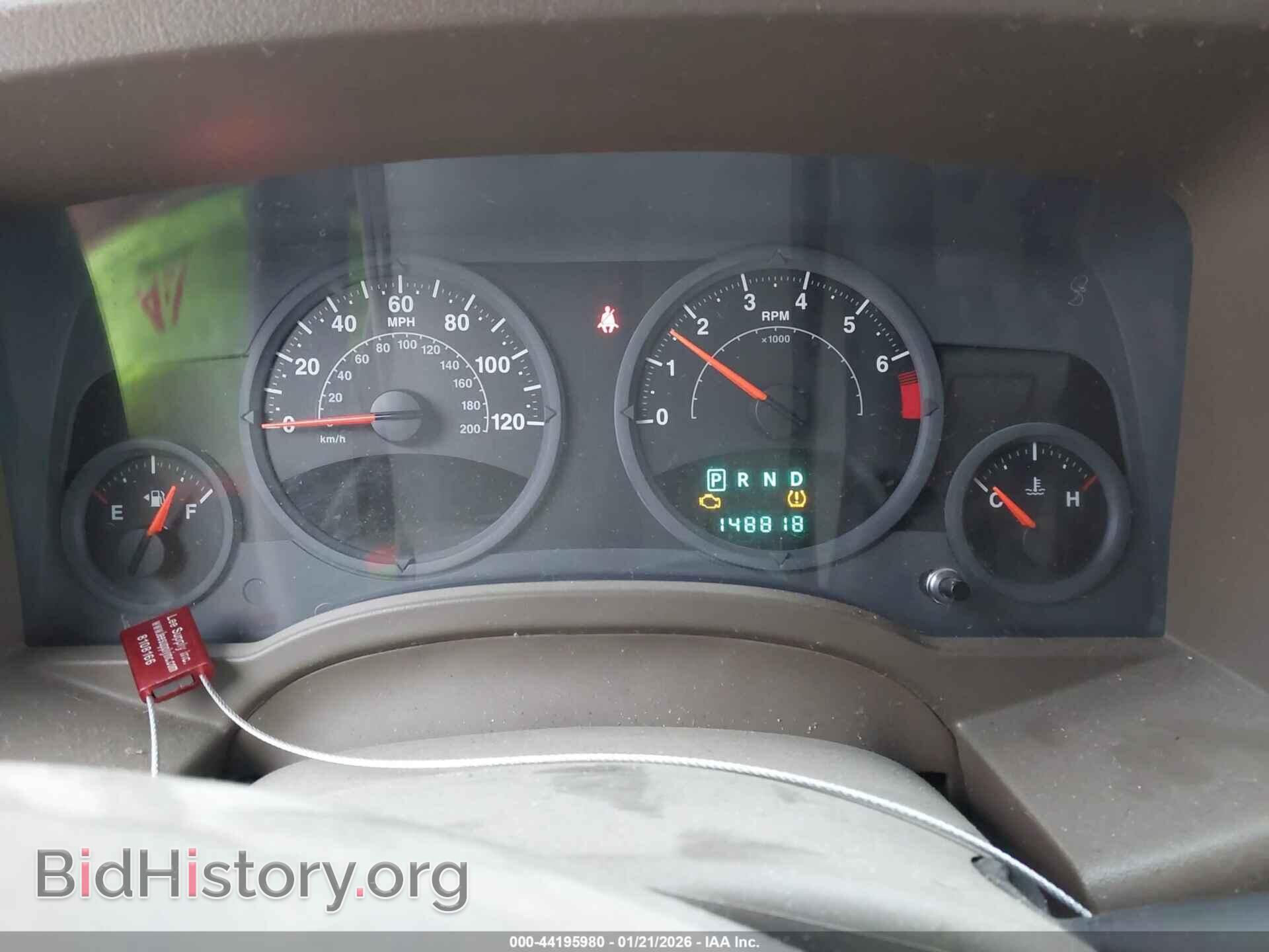 2008 JEEP COMPASS - VIN: 1J8FT47W48D554383 - Фото 7