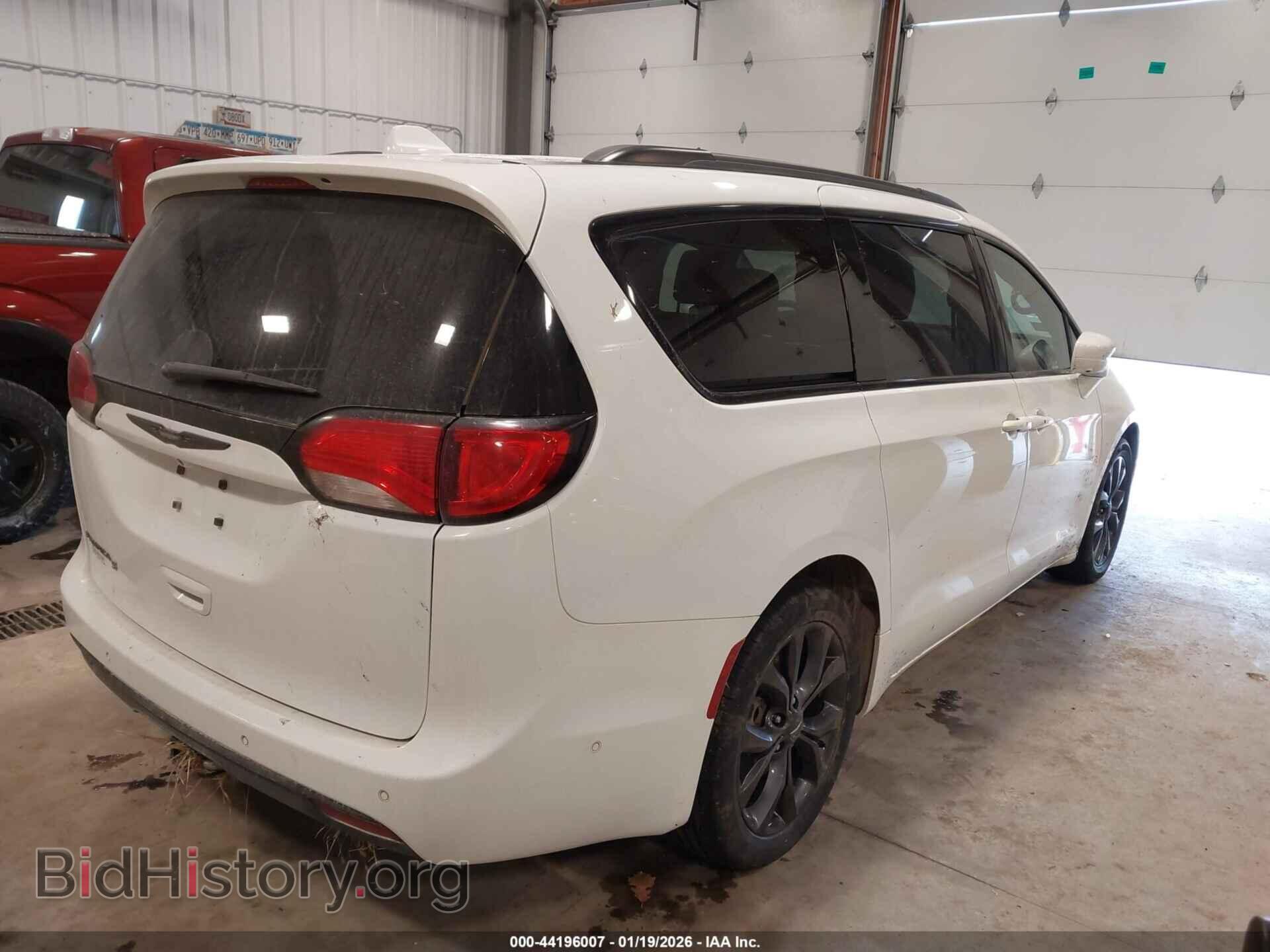 2018 CHRYSLER PACIFICA - VIN: 2C4RC1EG9JR204295 - Photo 4