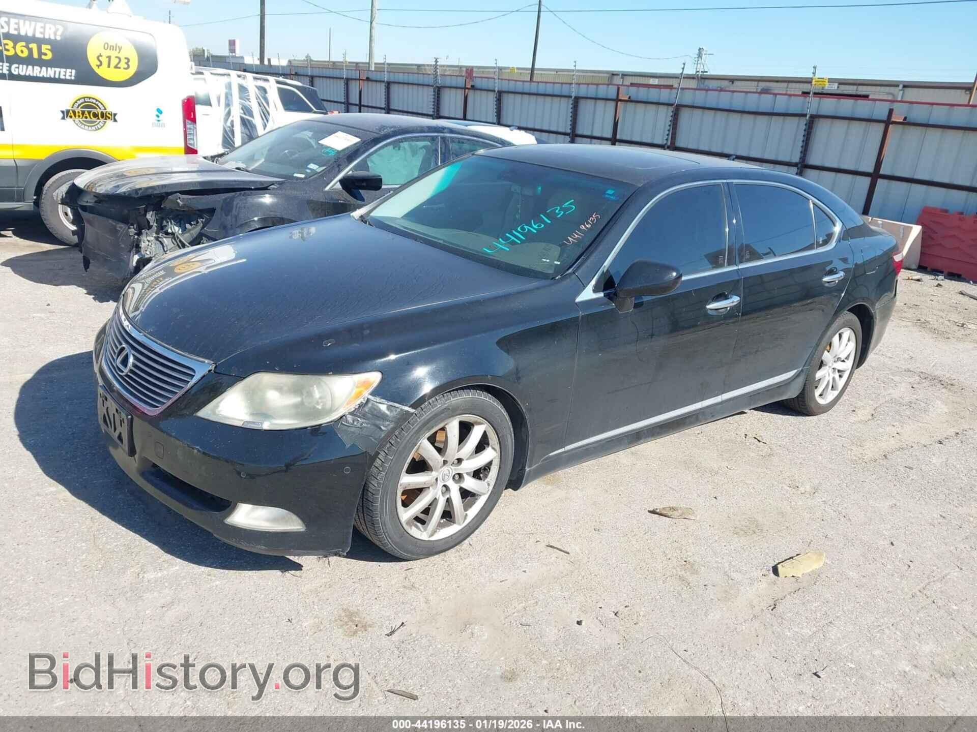 2008 LEXUS LS 460 - VIN: JTHGL46F385024654 - Фото 2