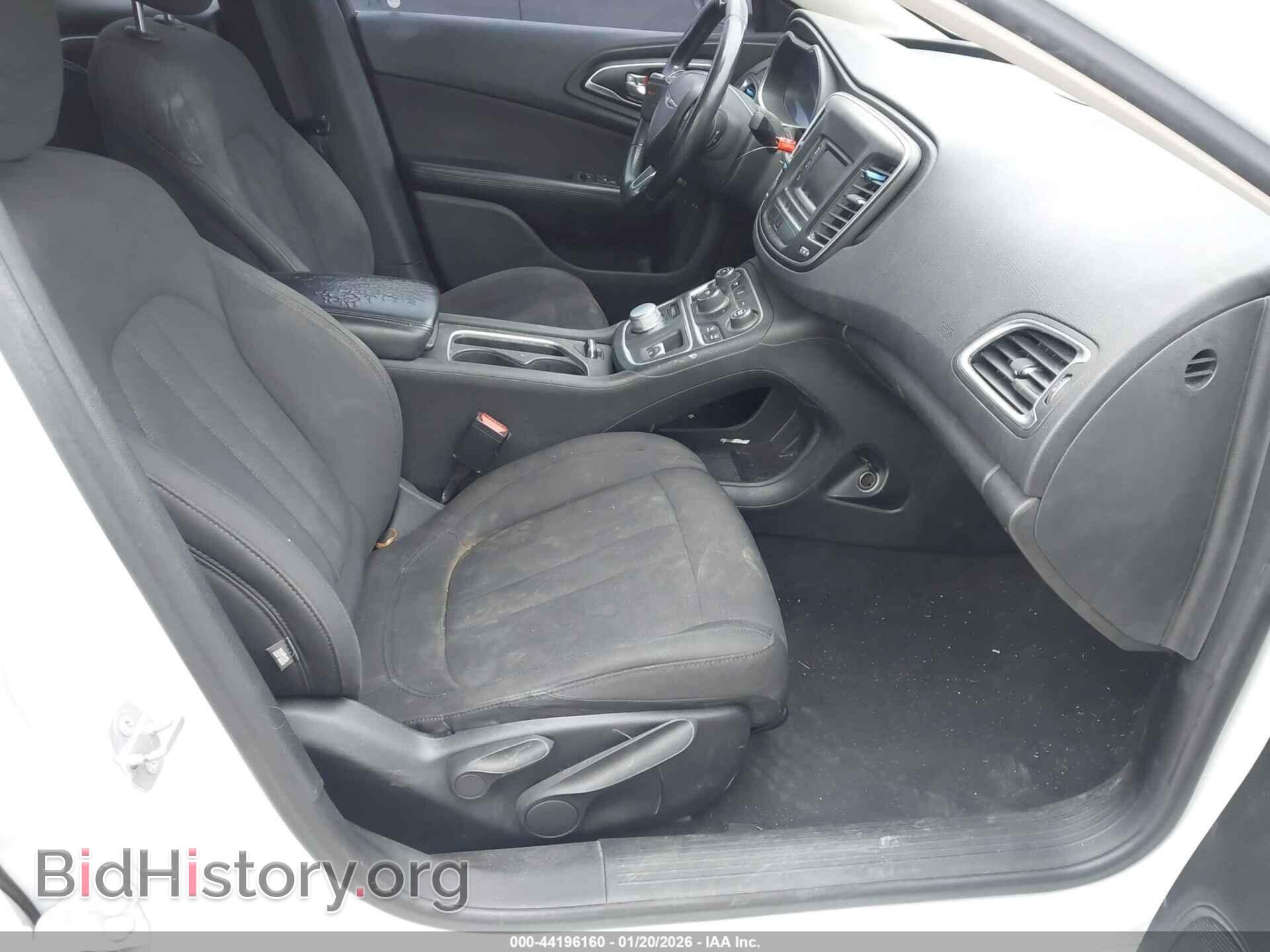 2015 CHRYSLER 200 - VIN: 1C3CCCAB9FN649236 - Фото 5