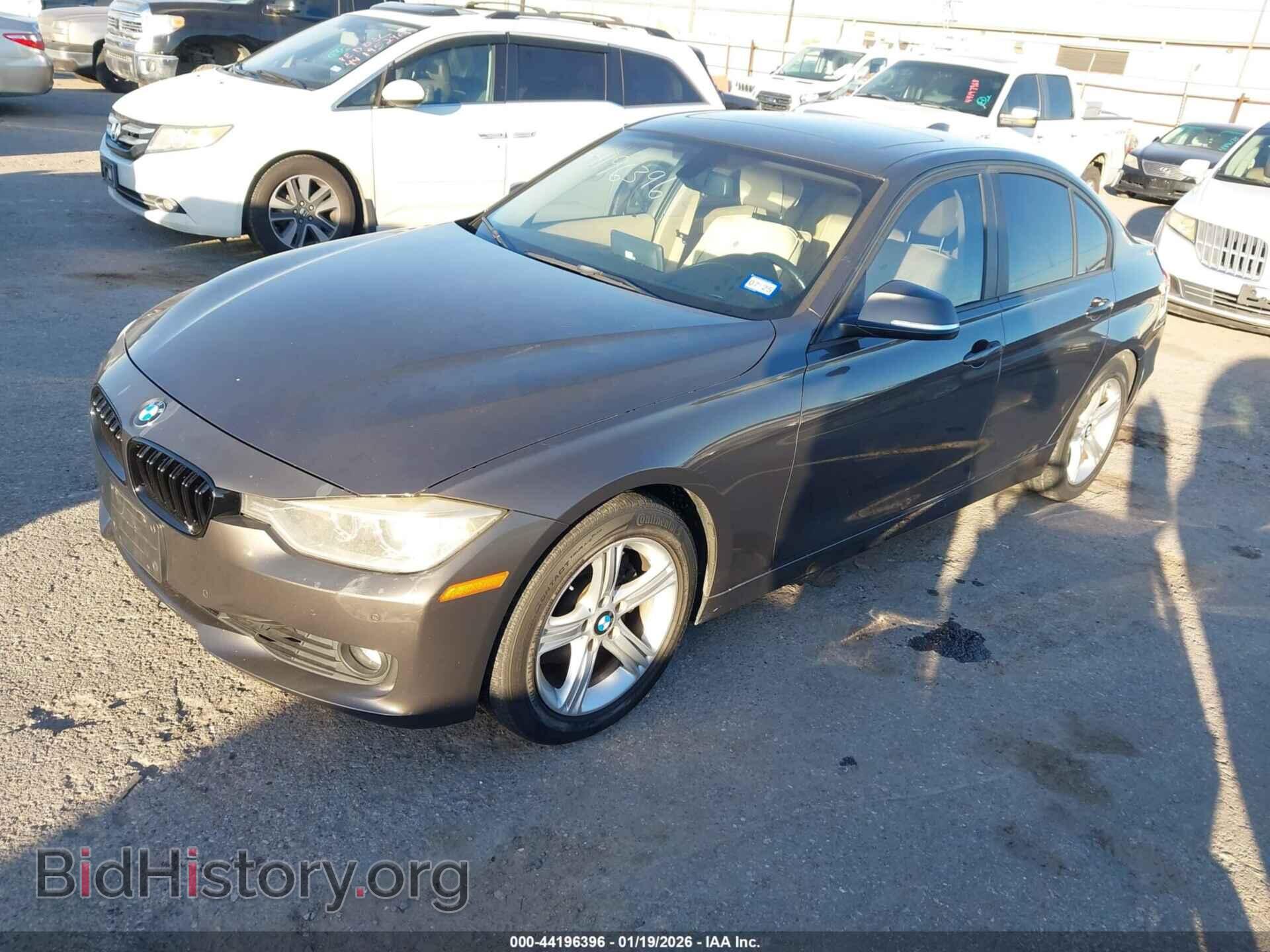 2013 BMW 328I - VIN: WBA3A5C50DF602332 - Фото 2