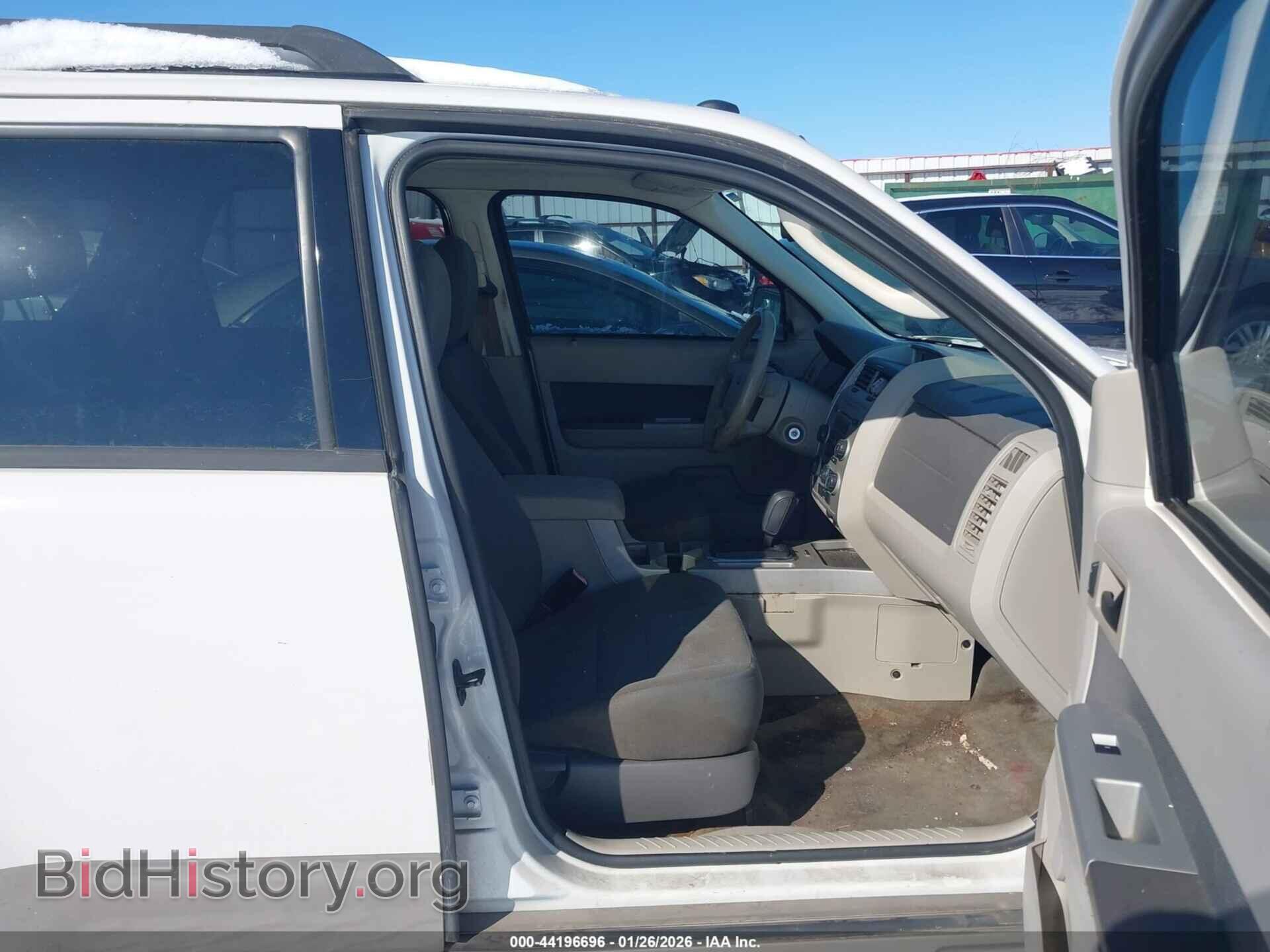 2010 FORD ESCAPE - VIN: 1FMCU0DG9AKA54519 - Фото 5