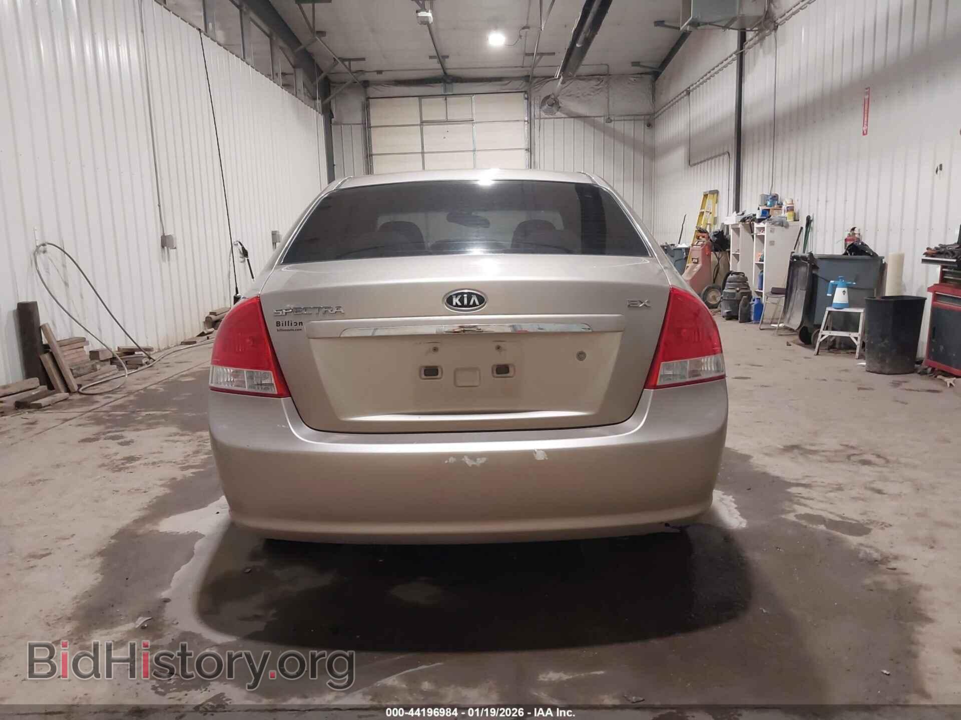 2007 KIA SPECTRA - VIN: KNAFE121375412687 - Фото 16