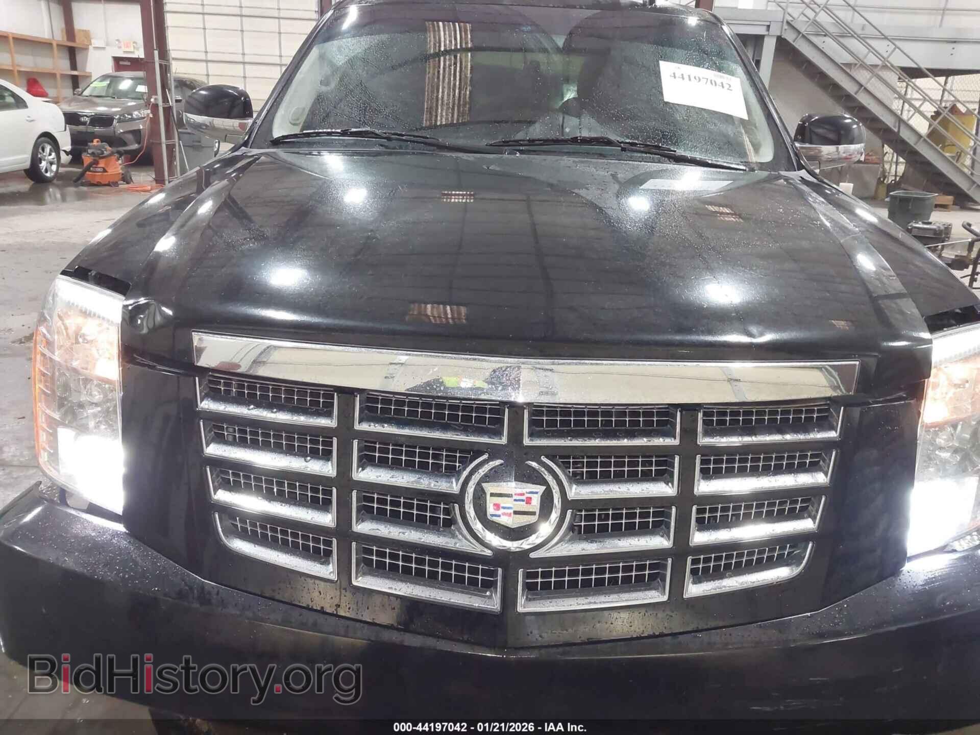 2011 CADILLAC ESCALADE - VIN: 1GYS4CEF0BR398931 - Фото 13