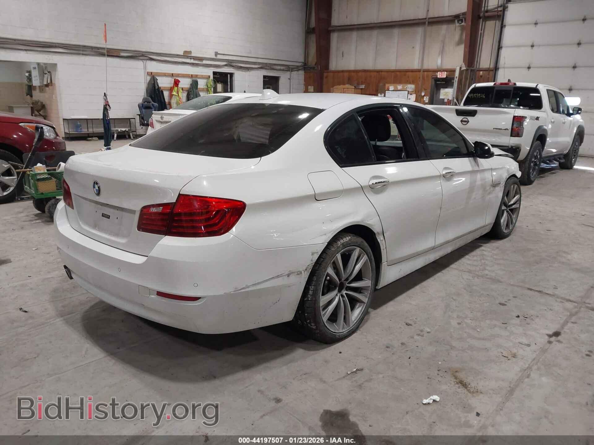 2016 BMW 528I - VIN: WBA5A7C59GG643786 - Фото 4