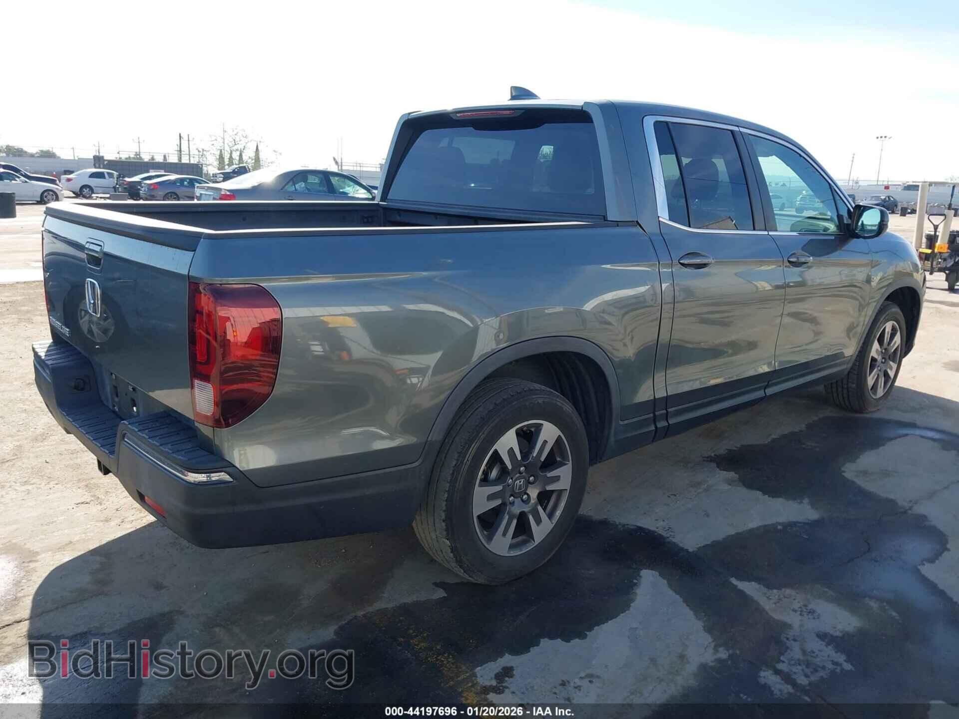 2017 HONDA RIDGELINE - VIN: 5FPYK2F5XHB003133 - Фото 4