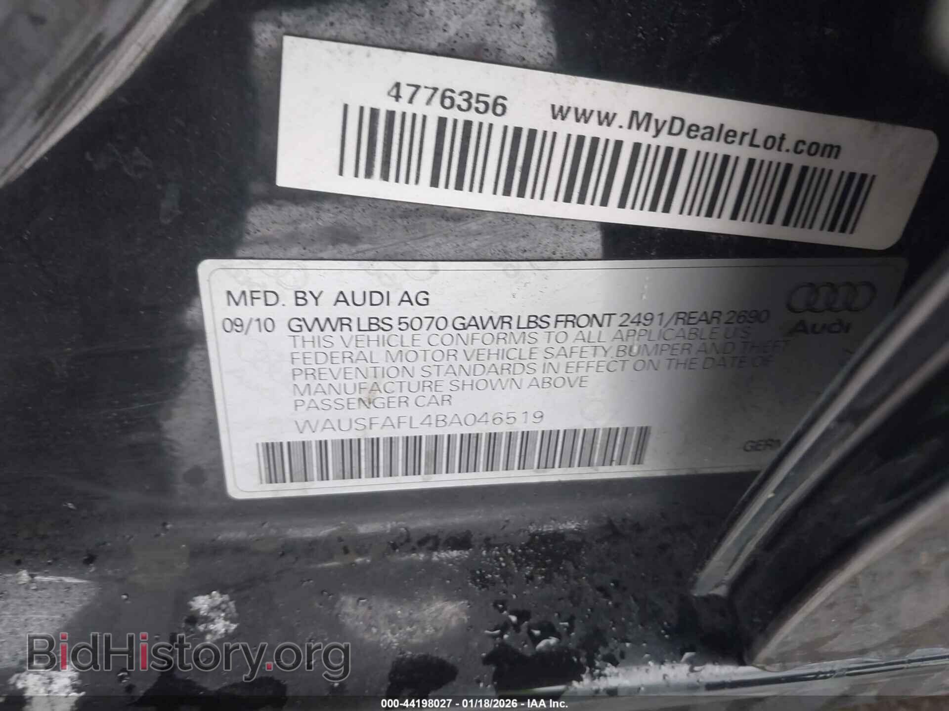 2011 AUDI A4 - VIN: WAUSFAFL4BA046519 - Фото 9