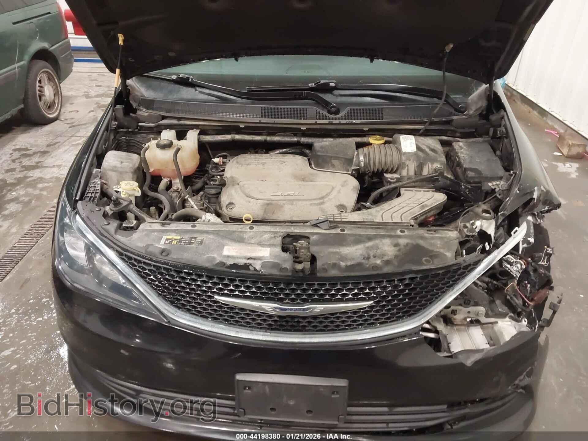 2017 CHRYSLER PACIFICA - VIN: 2C4RC1DG4HR515984 - Фото 10