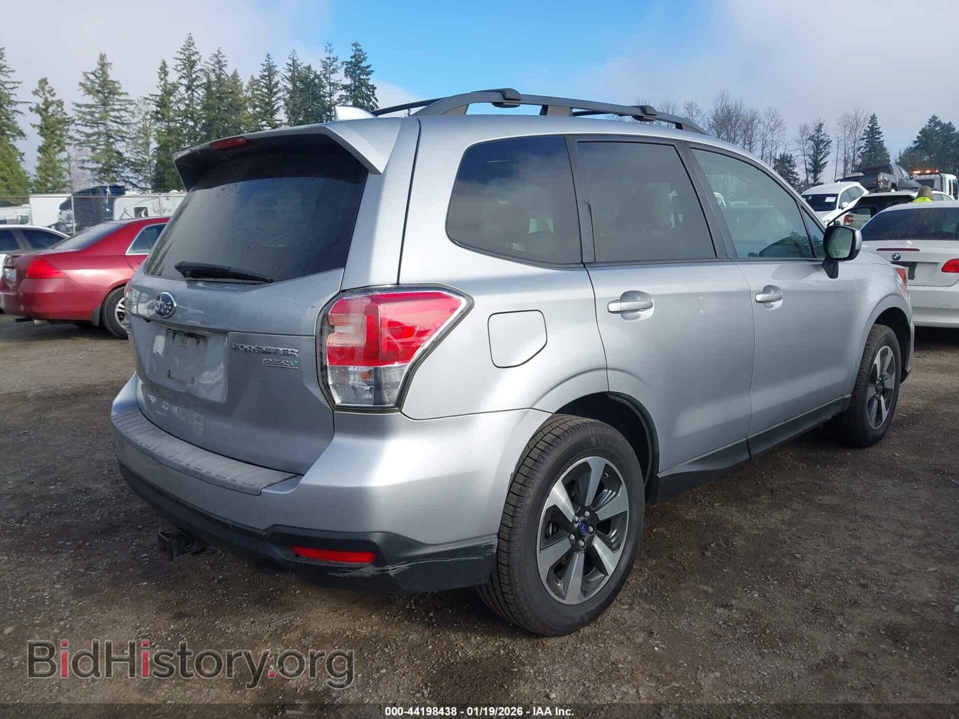 2017 SUBARU FORESTER - VIN: JF2SJAEC5HH439739 - Фото 4