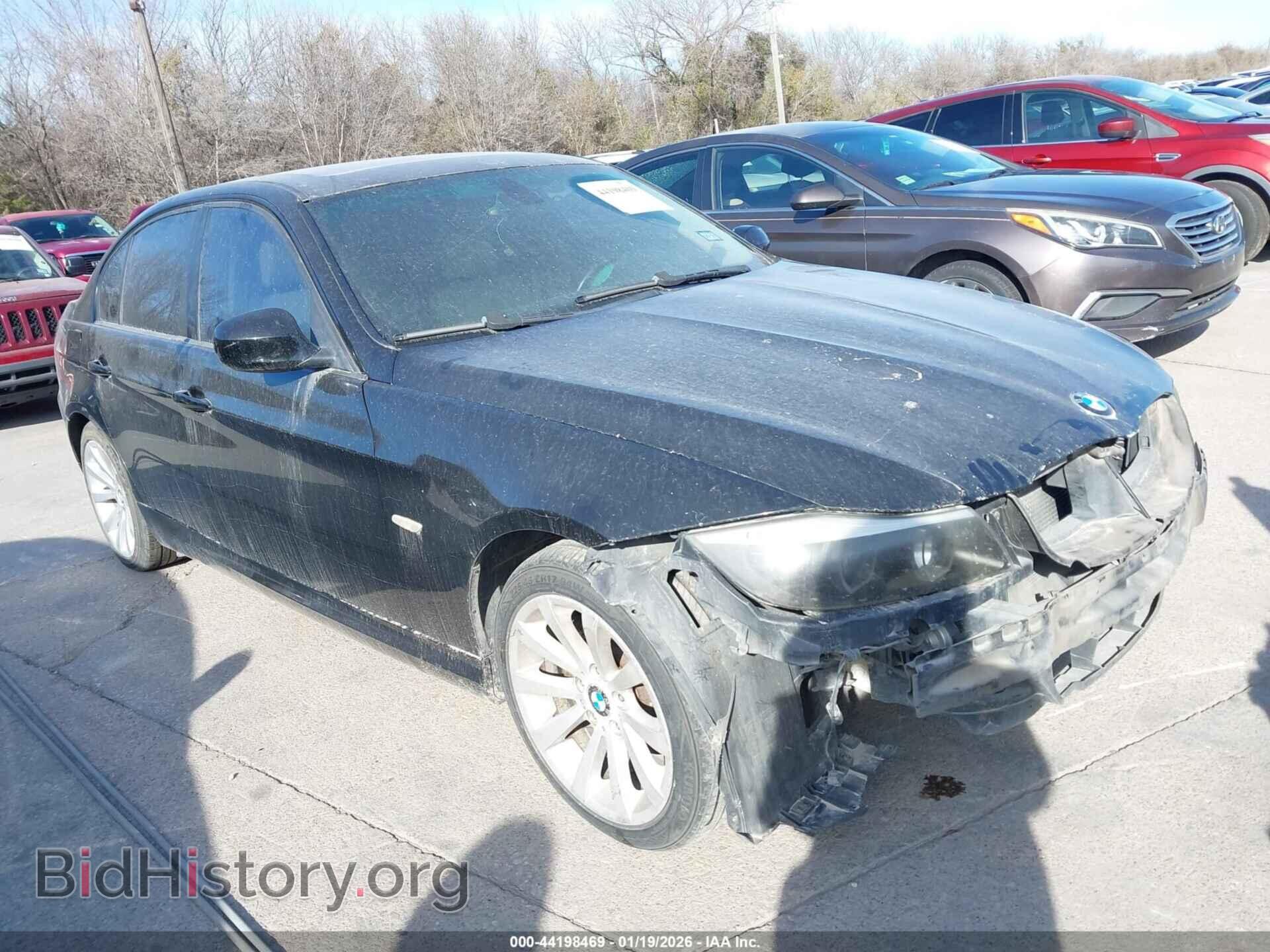 Photo WBAPH73509E128033 - BMW 328I 2009