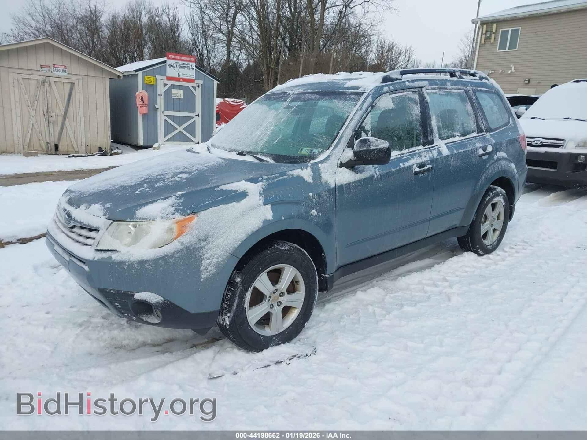 2011 SUBARU FORESTER - VIN: JF2SHABC2BH746146 - Фото 2