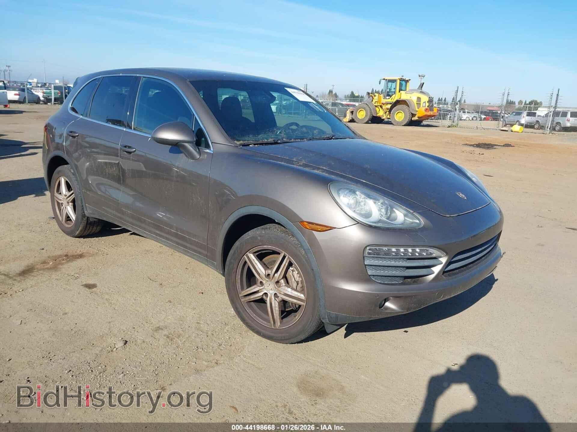 Photo WP1AB2A2XBLA41939 - PORSCHE CAYENNE 2011