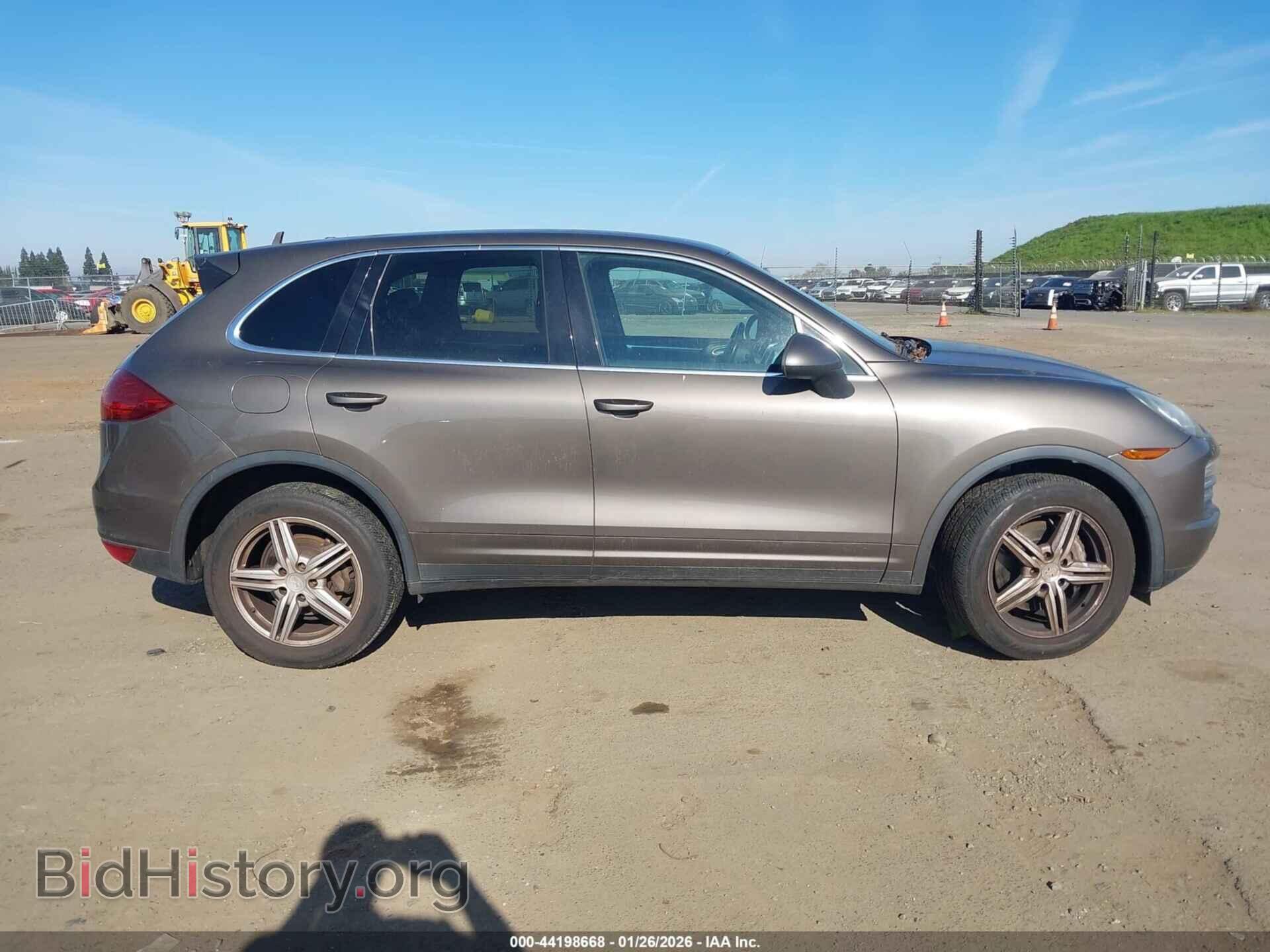 2011 PORSCHE CAYENNE - VIN: WP1AB2A2XBLA41939 - Фото 13