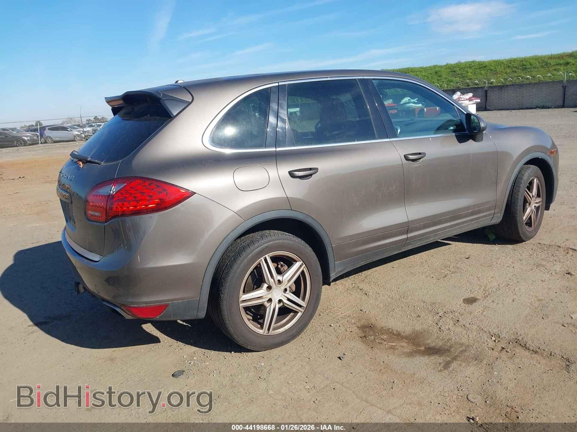 2011 PORSCHE CAYENNE - VIN: WP1AB2A2XBLA41939 - Фото 4