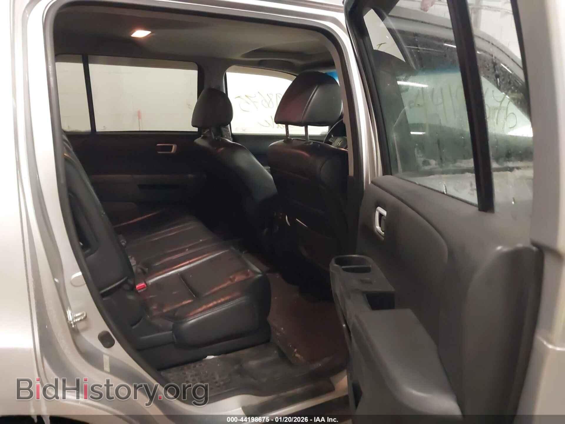 2011 HONDA PILOT - VIN: 5FNYF4H70BB050170 - Фото 8