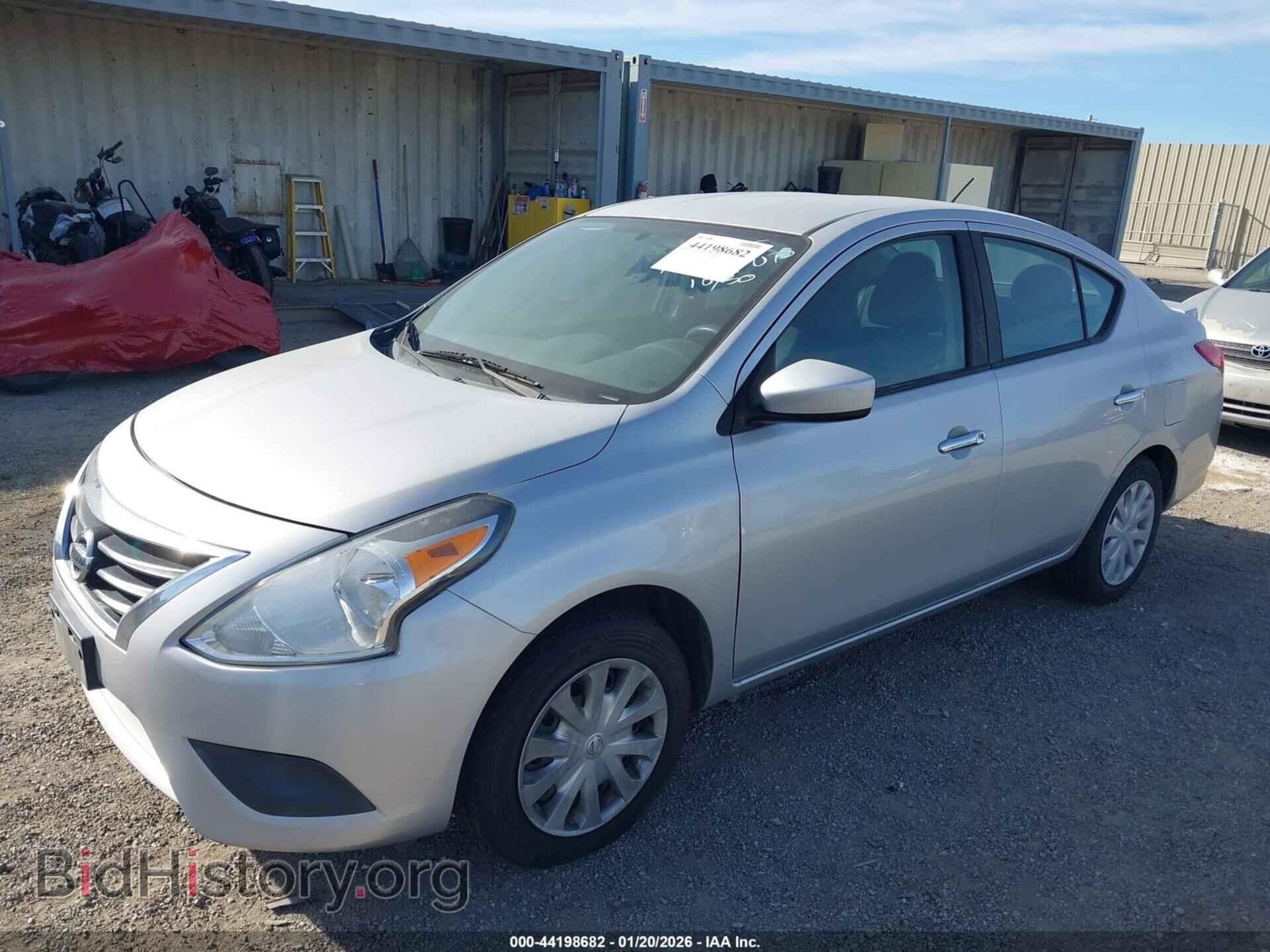 2016 NISSAN VERSA - VIN: 3N1CN7AP0GL813695 - Фото 2