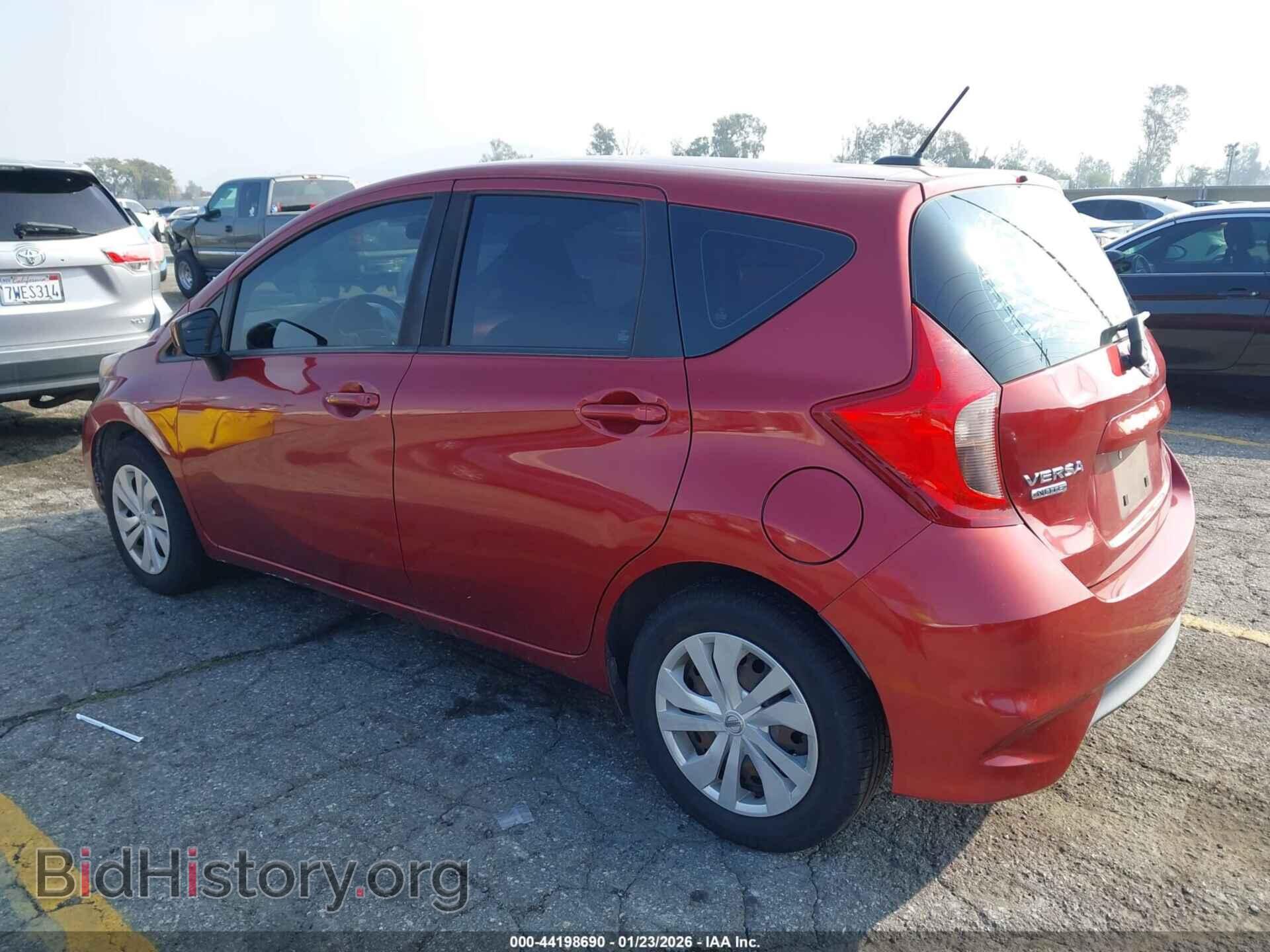 2018 NISSAN VERSA NOTE - VIN: 3N1CE2CP4JL358096 - Фото 3