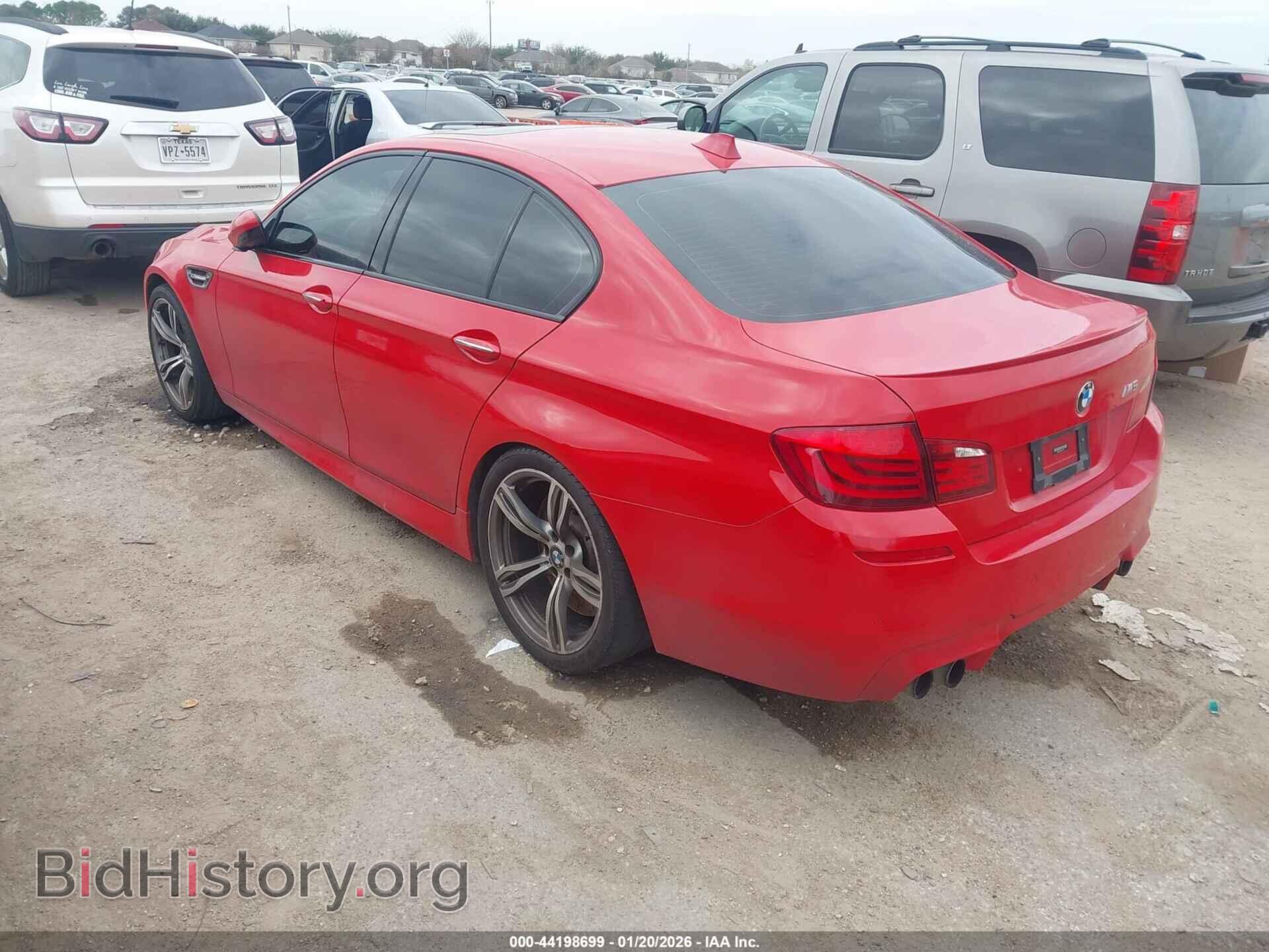 2013 BMW M5 - VIN: WBSFV9C59DC773134 - Фото 3