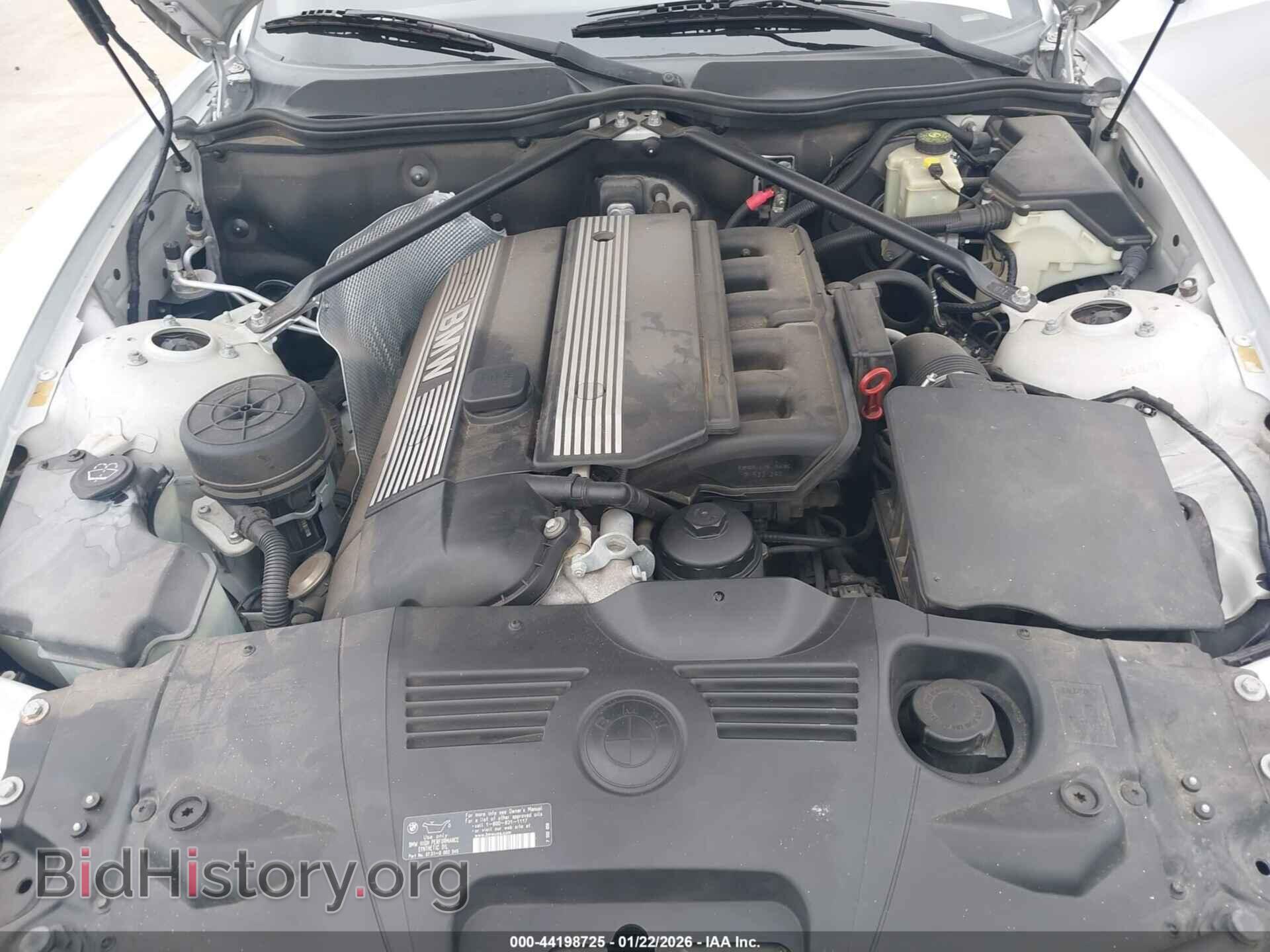 2005 BMW Z4 - VIN: 4USBT33555LR71004 - Фото 10