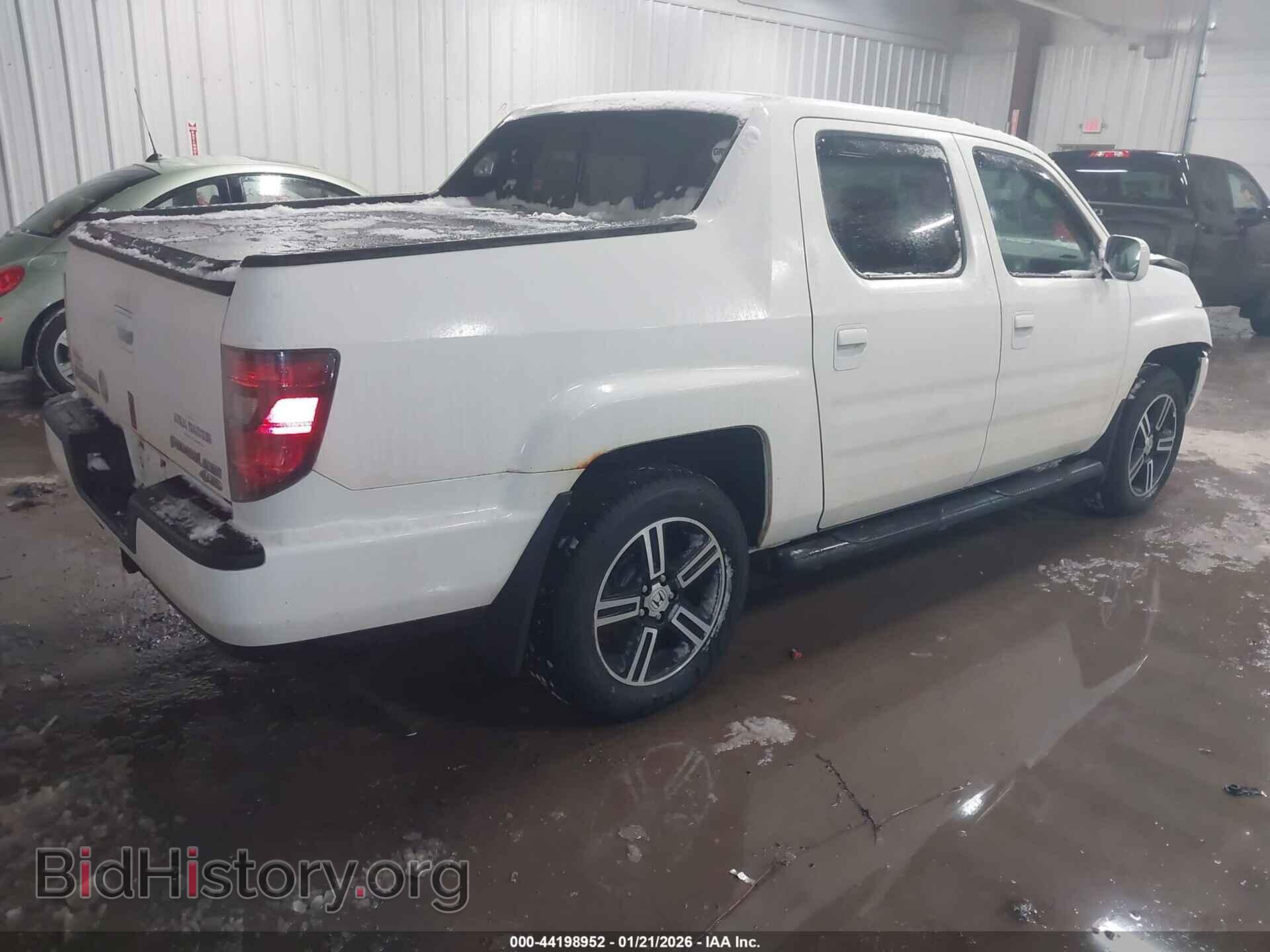 2012 HONDA RIDGELINE - VIN: 5FPYK1F79CB551788 - Фото 4