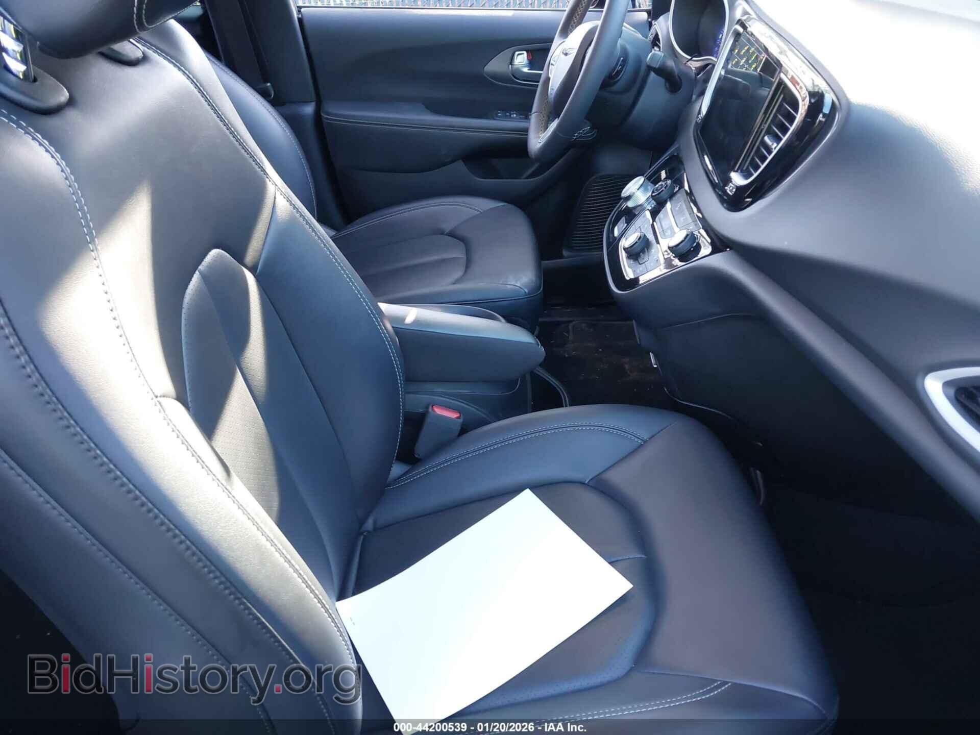 2025 CHRYSLER PACIFICA - VIN: 2C4RC1BG5SR532142 - Фото 5