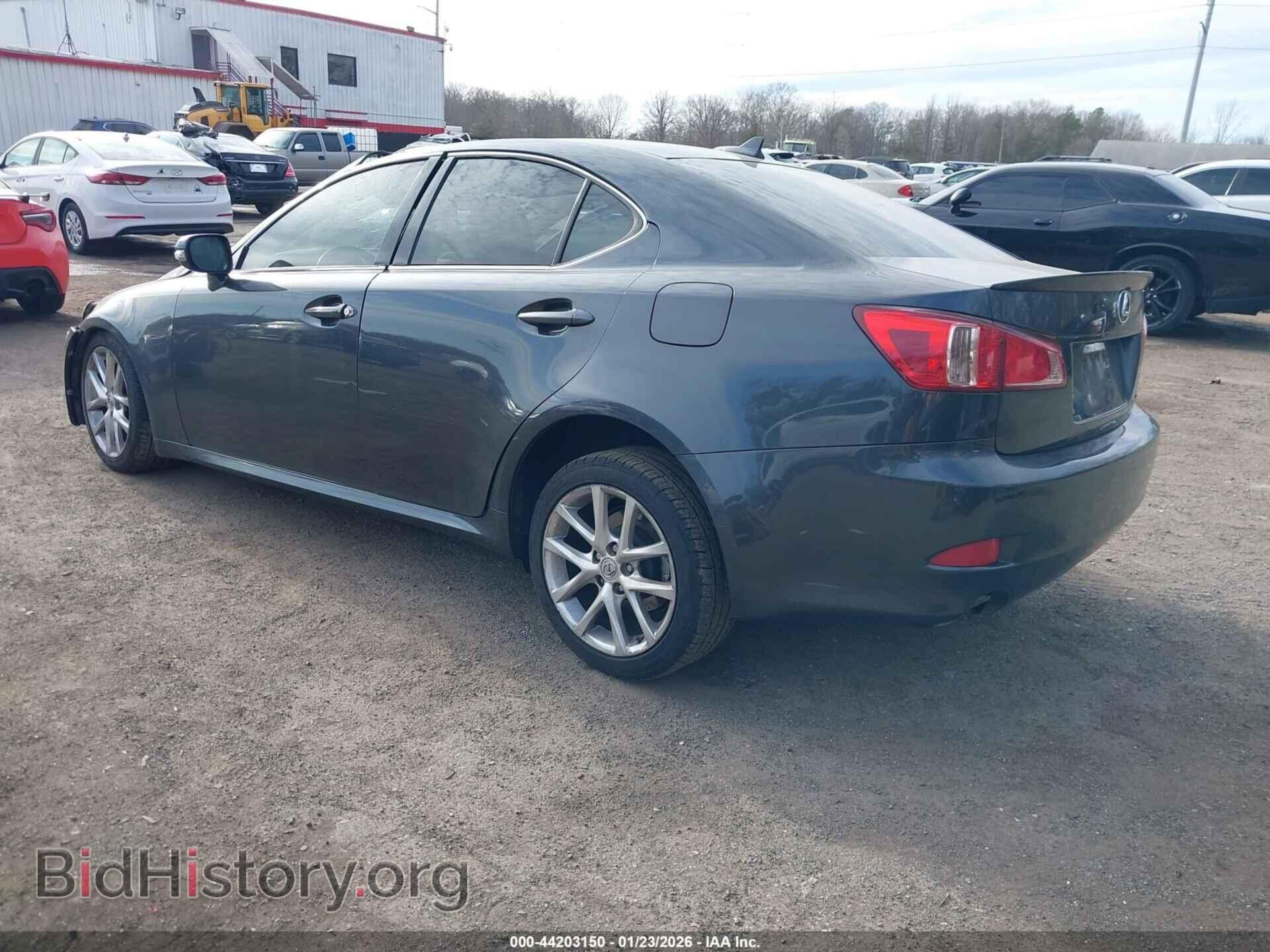 2011 LEXUS IS 250 - VIN: JTHCF5C20B2035150 - Photo 3