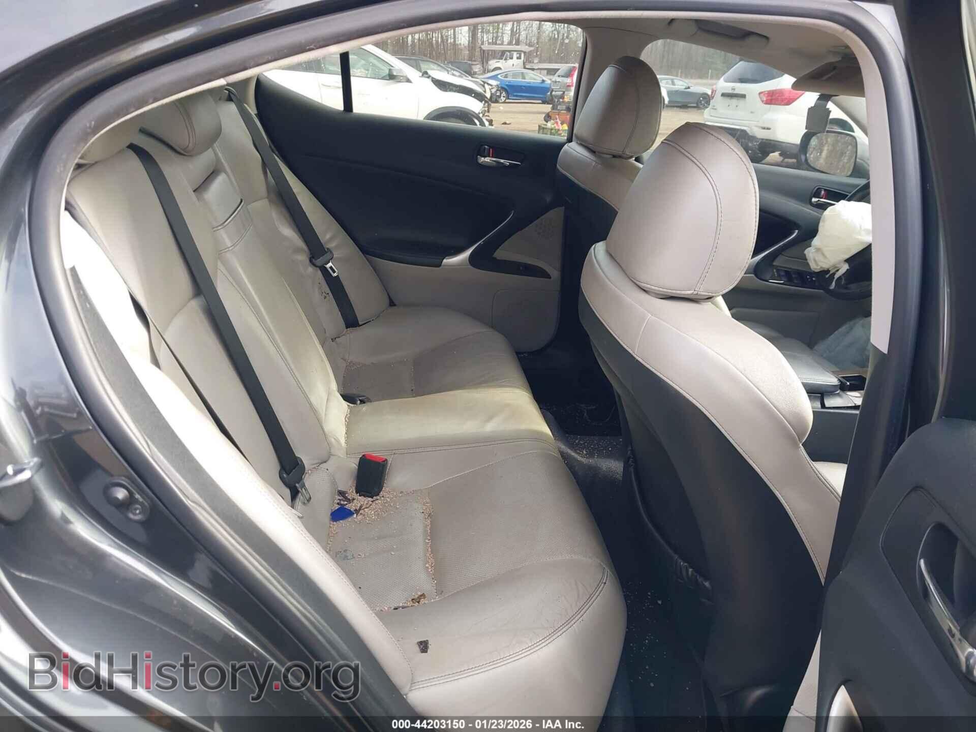 2011 LEXUS IS 250 - VIN: JTHCF5C20B2035150 - Photo 8