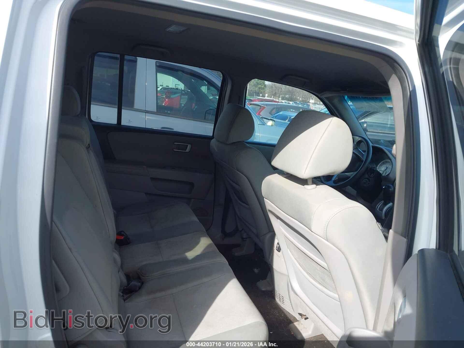 2011 HONDA PILOT - VIN: 5FNYF3H25BB020130 - Фото 8