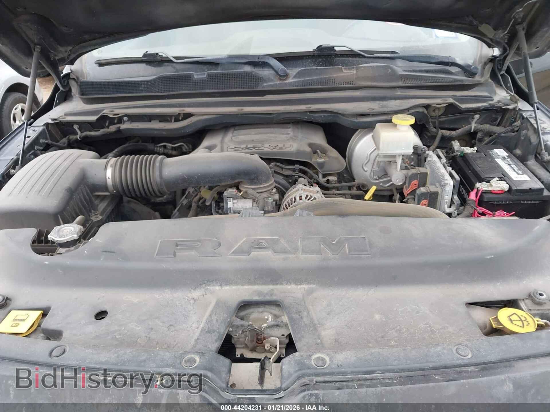 2019 RAM 1500 - VIN: 1C6SRFKT2KN670588 - Фото 10