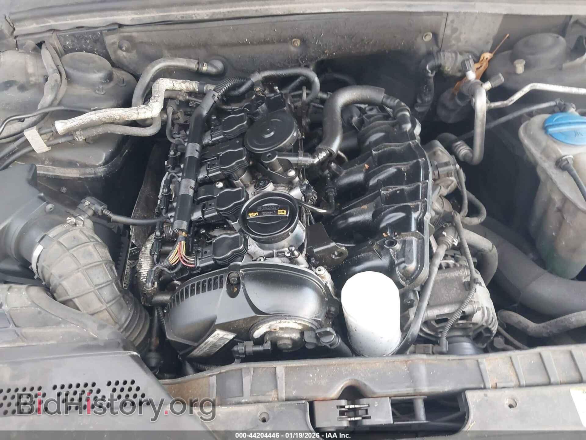 2011 AUDI A5 - VIN: WAUCFAFH6BN011733 - Photo 10