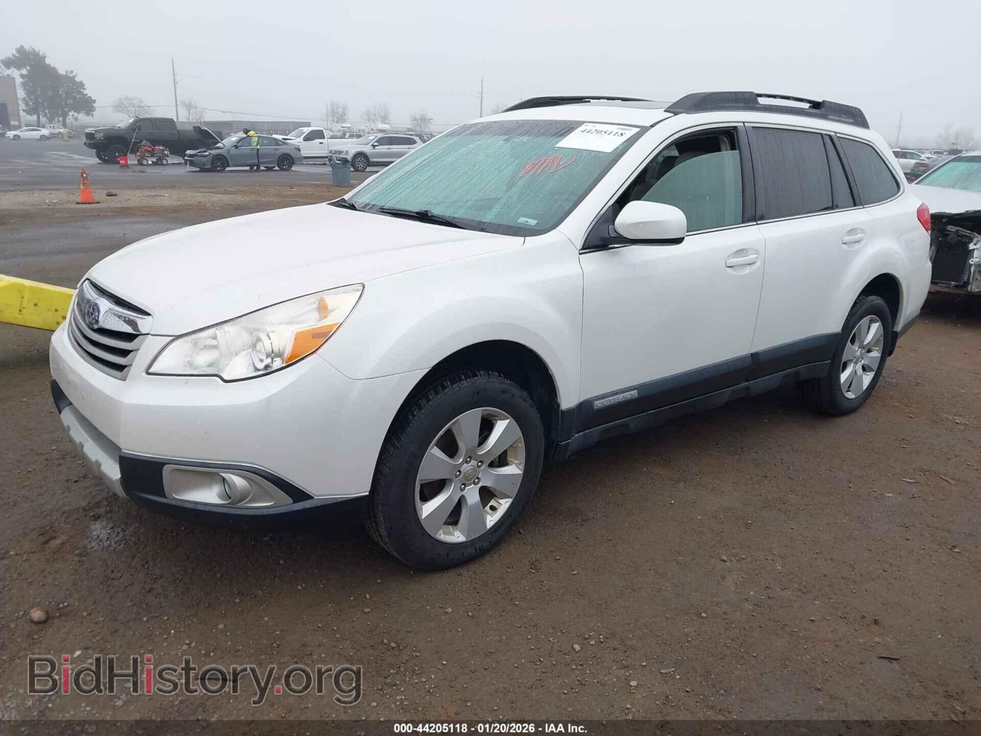 2011 SUBARU OUTBACK - VIN: 4S4BRBKC8B3419261 - Фото 2