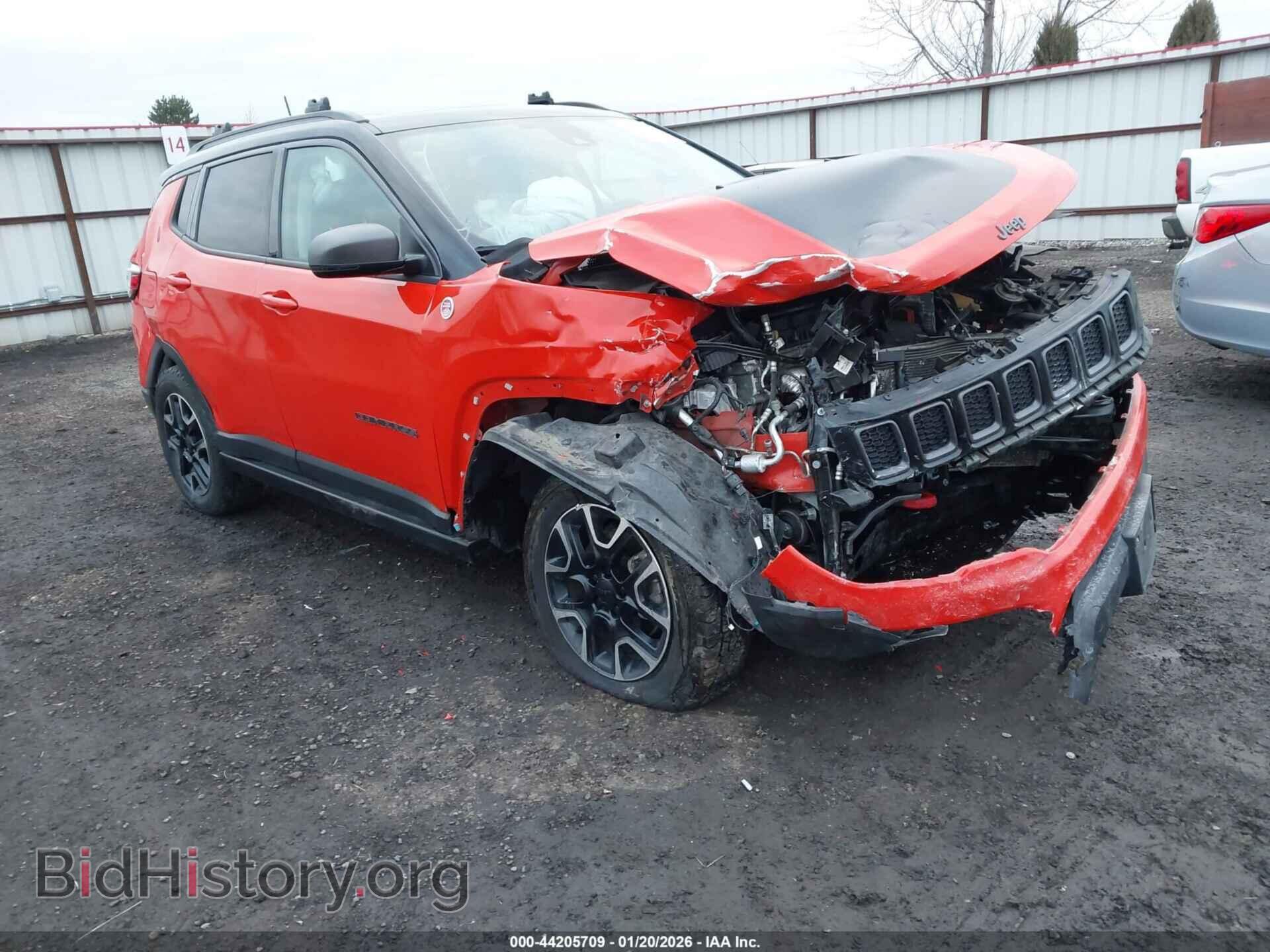 Фотография 3C4NJDDB7LT255497 - JEEP COMPASS 2020