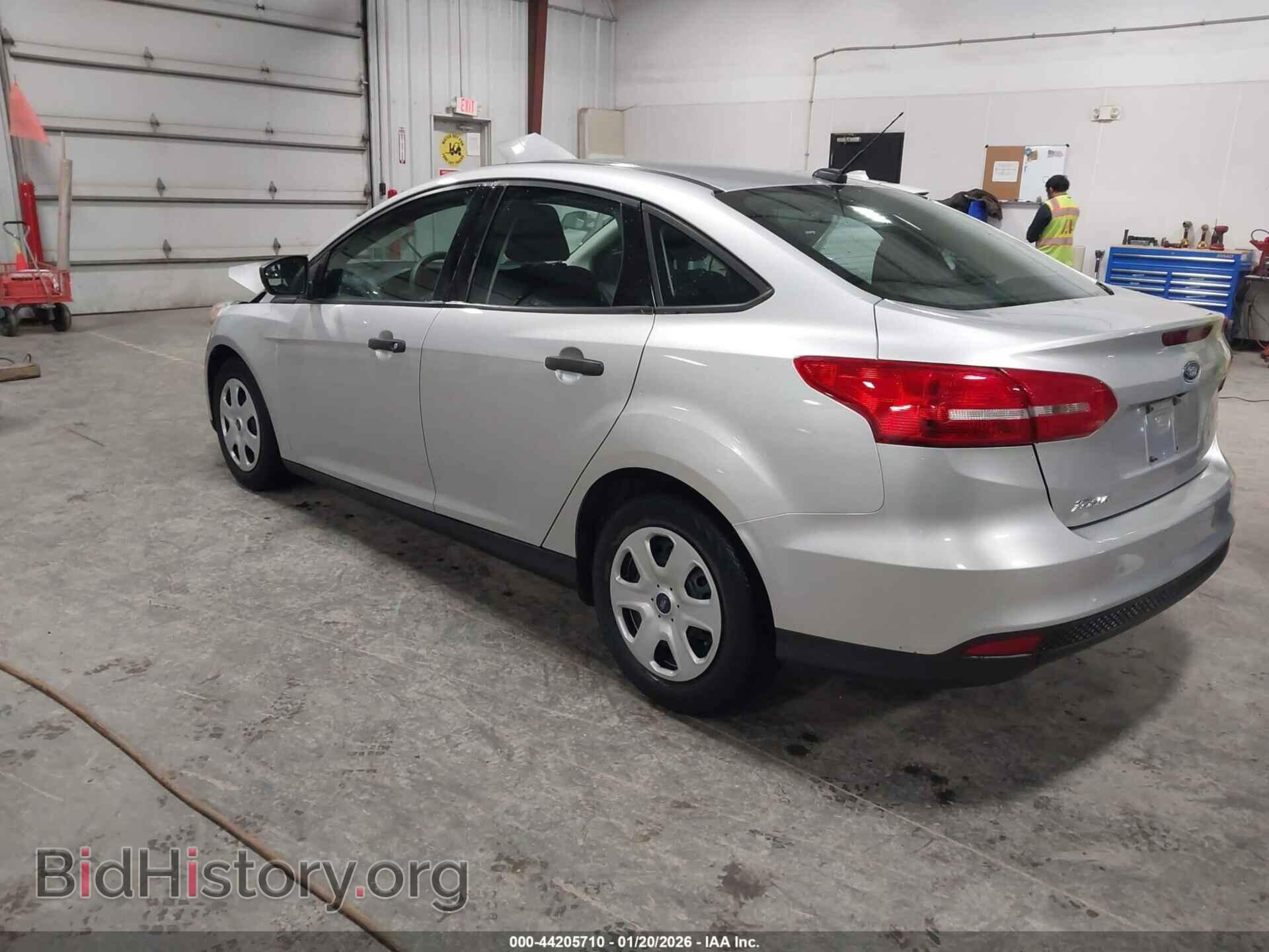 2017 FORD FOCUS - VIN: 1FADP3E2XHL342810 - Фото 3