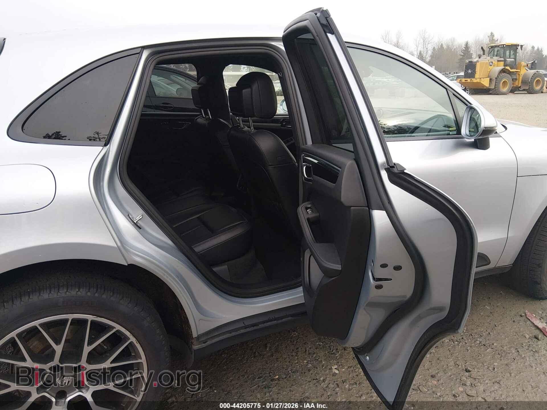 2018 PORSCHE MACAN - VIN: WP1AA2A50JLB10021 - Фото 8